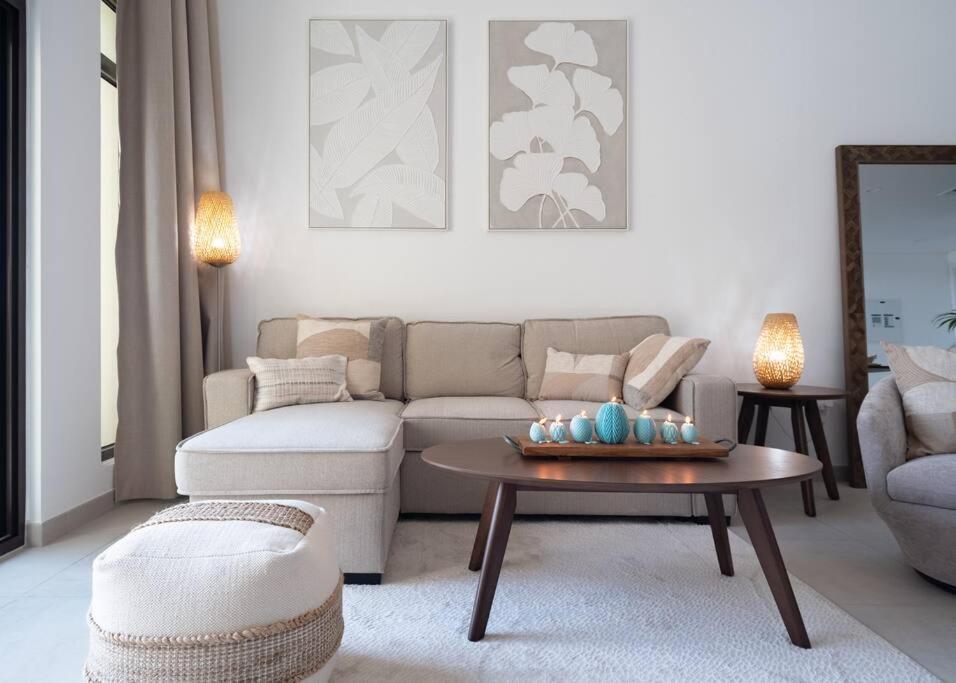 Apartamento Post Modern Near Burj Al Arab Dubái