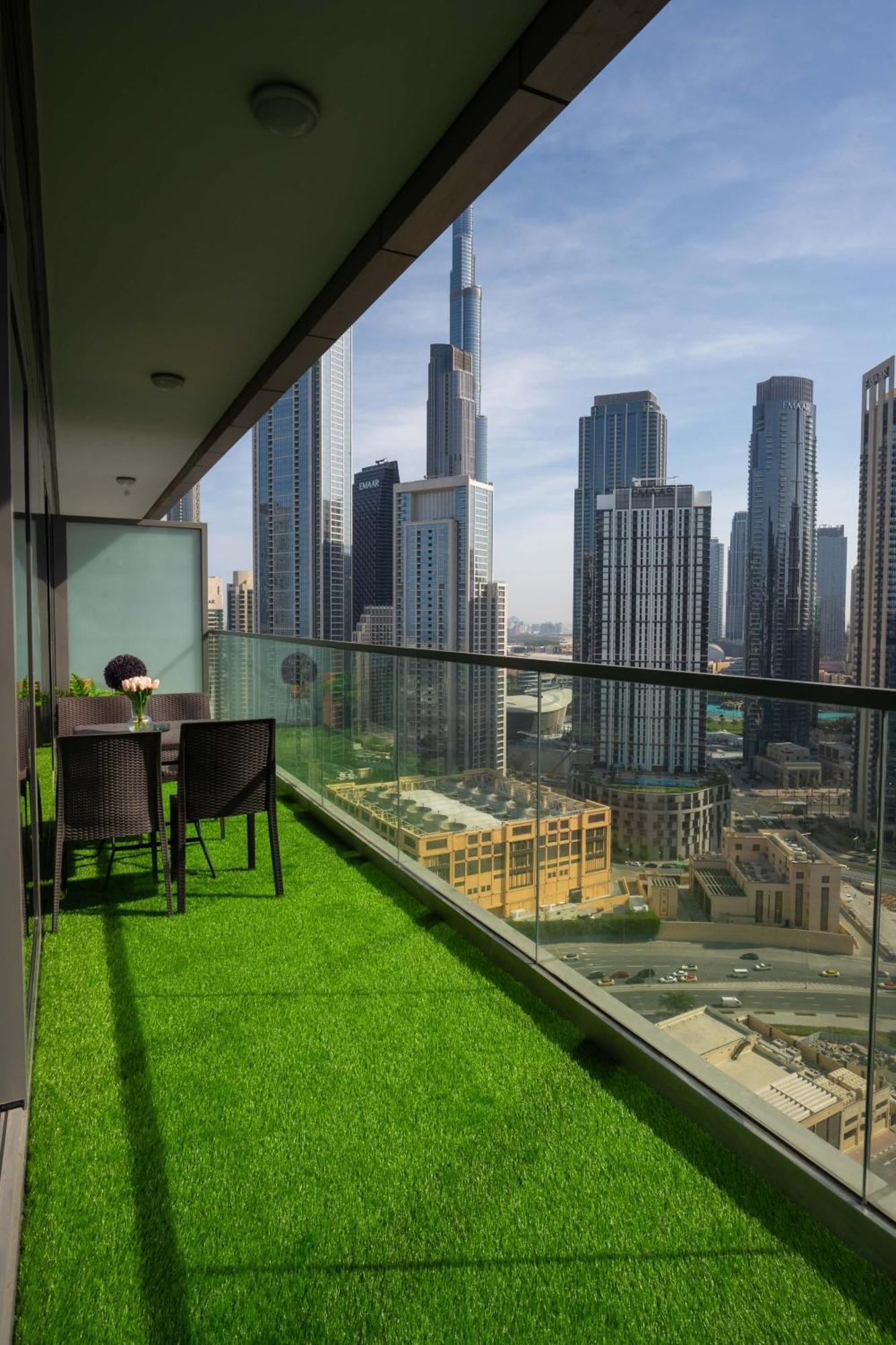 Burj Khalifa Views 2br With Infinity Pool Downtown Appartamento Dubai