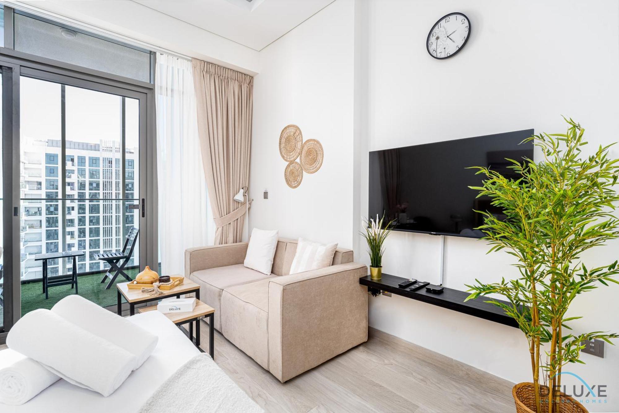 Charming At Farhad Azizi Al Jaddaf By Deluxe Homes Dubai