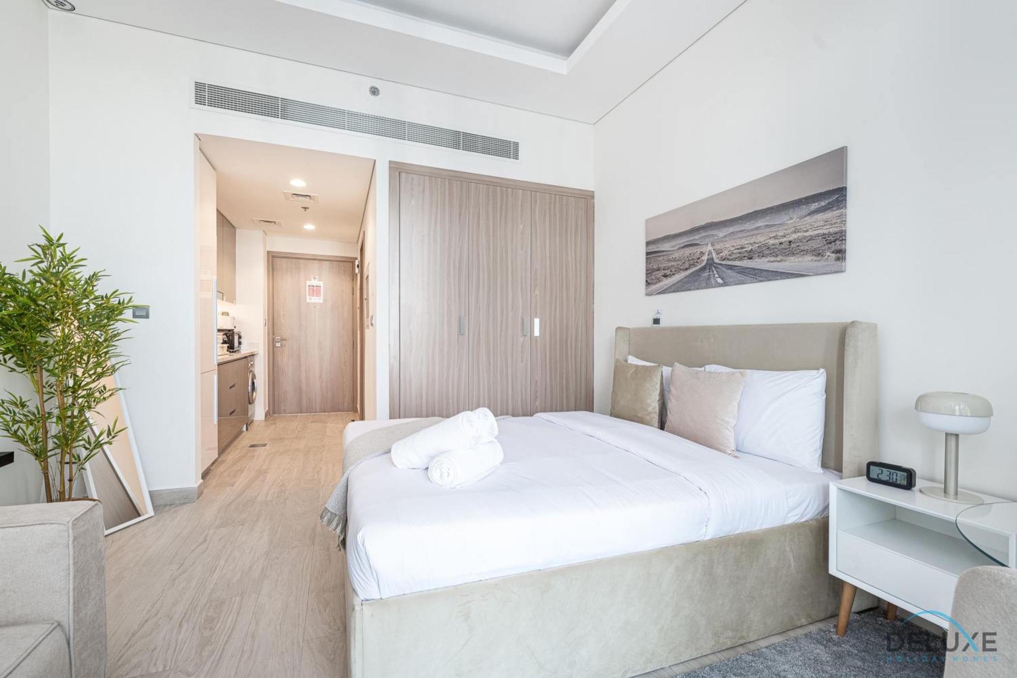 Charming At Farhad Azizi Al Jaddaf By Deluxe Homes *