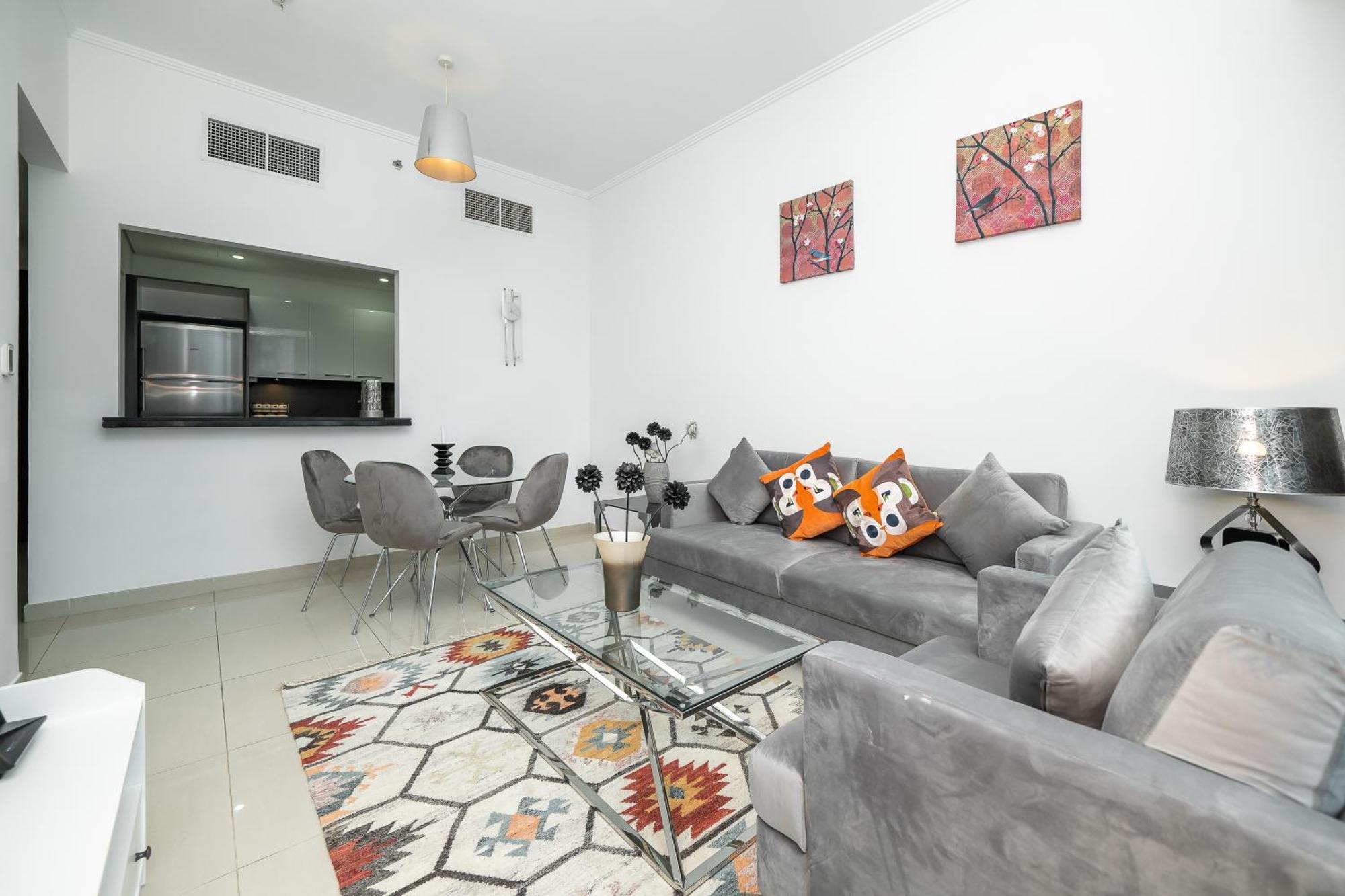 Appartamento Luton - Silverene Tower Marina Dubai