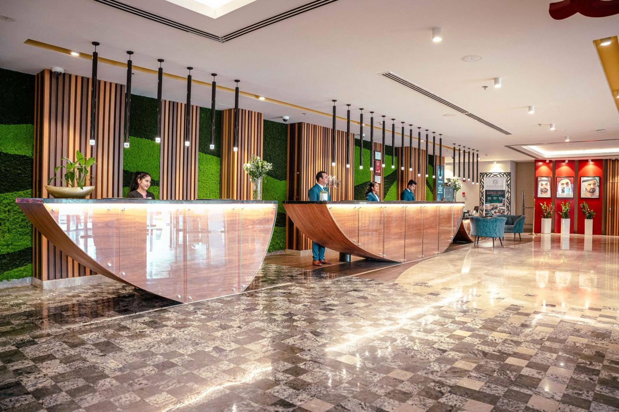 Mercure Barsha Heights 4*