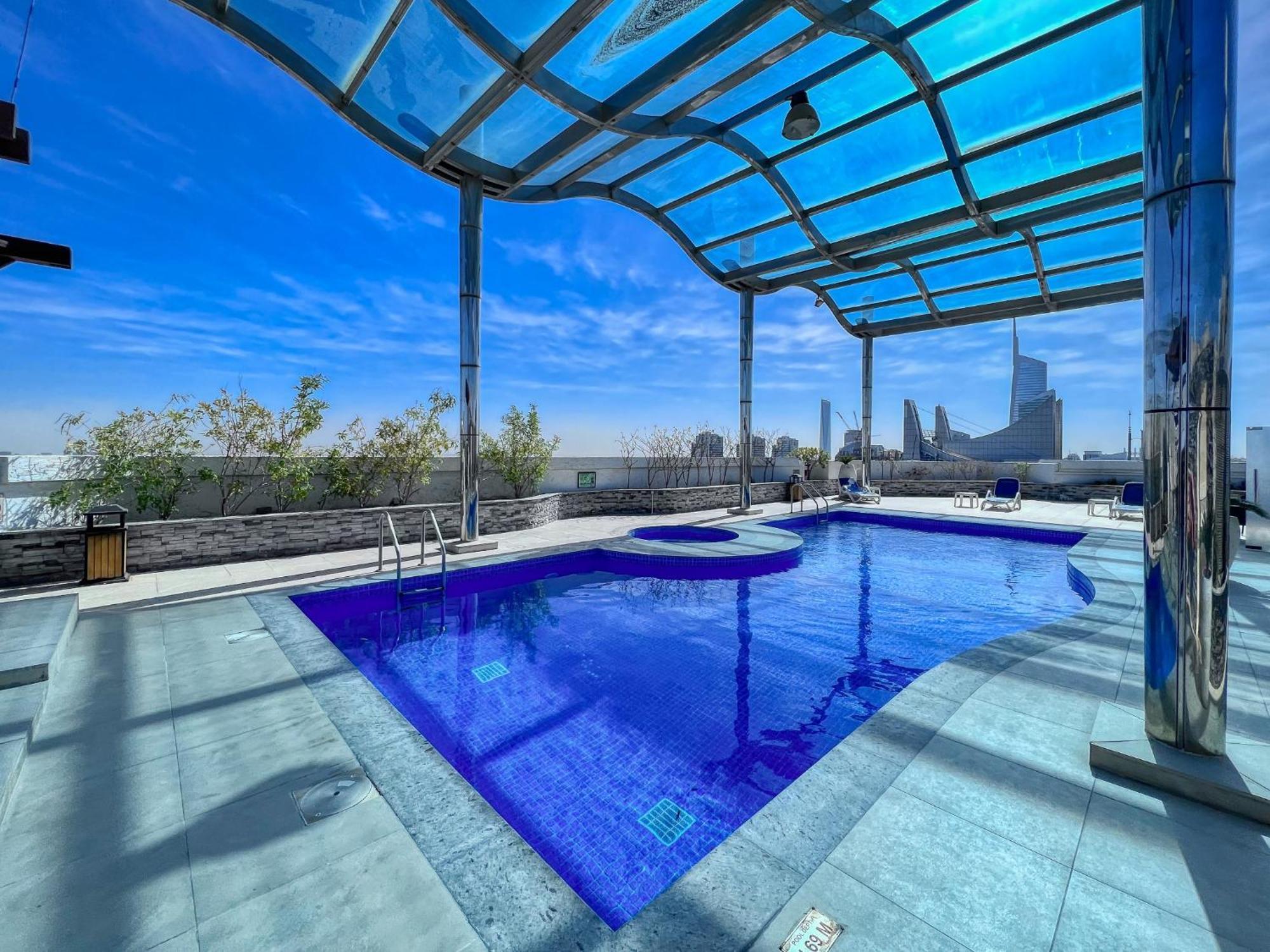 Premium 1bhk Near Metro Station Marina & Jbr *