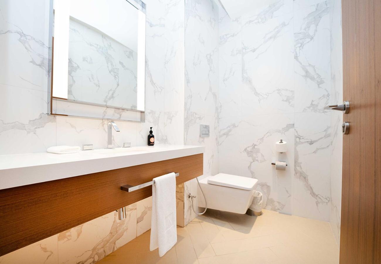 Apartamento Easygo - The Address T1 3 Bedroom Dubai