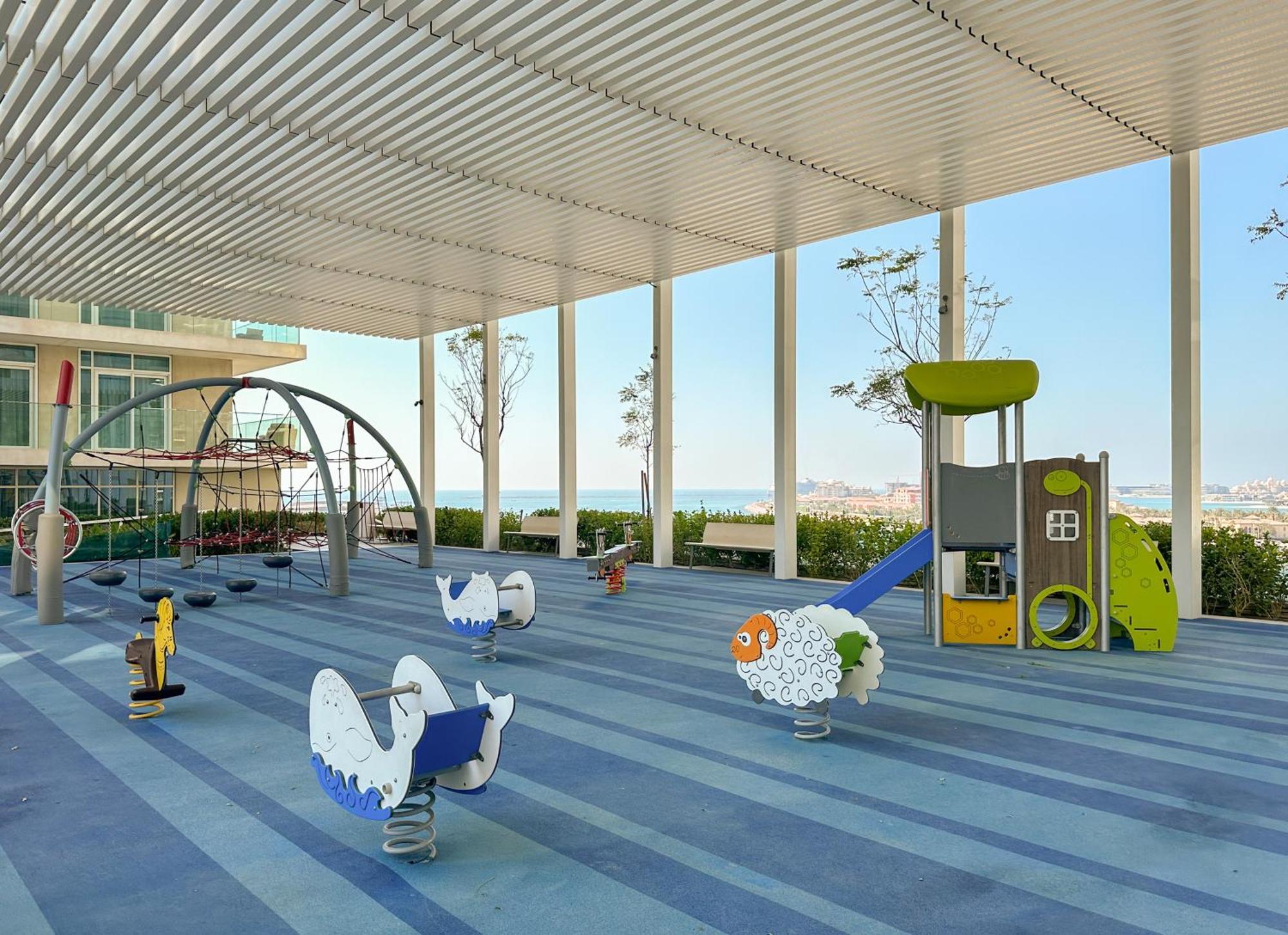 Eden's Homes & - Sunrise Bay Emaar Beachfront Apartament *