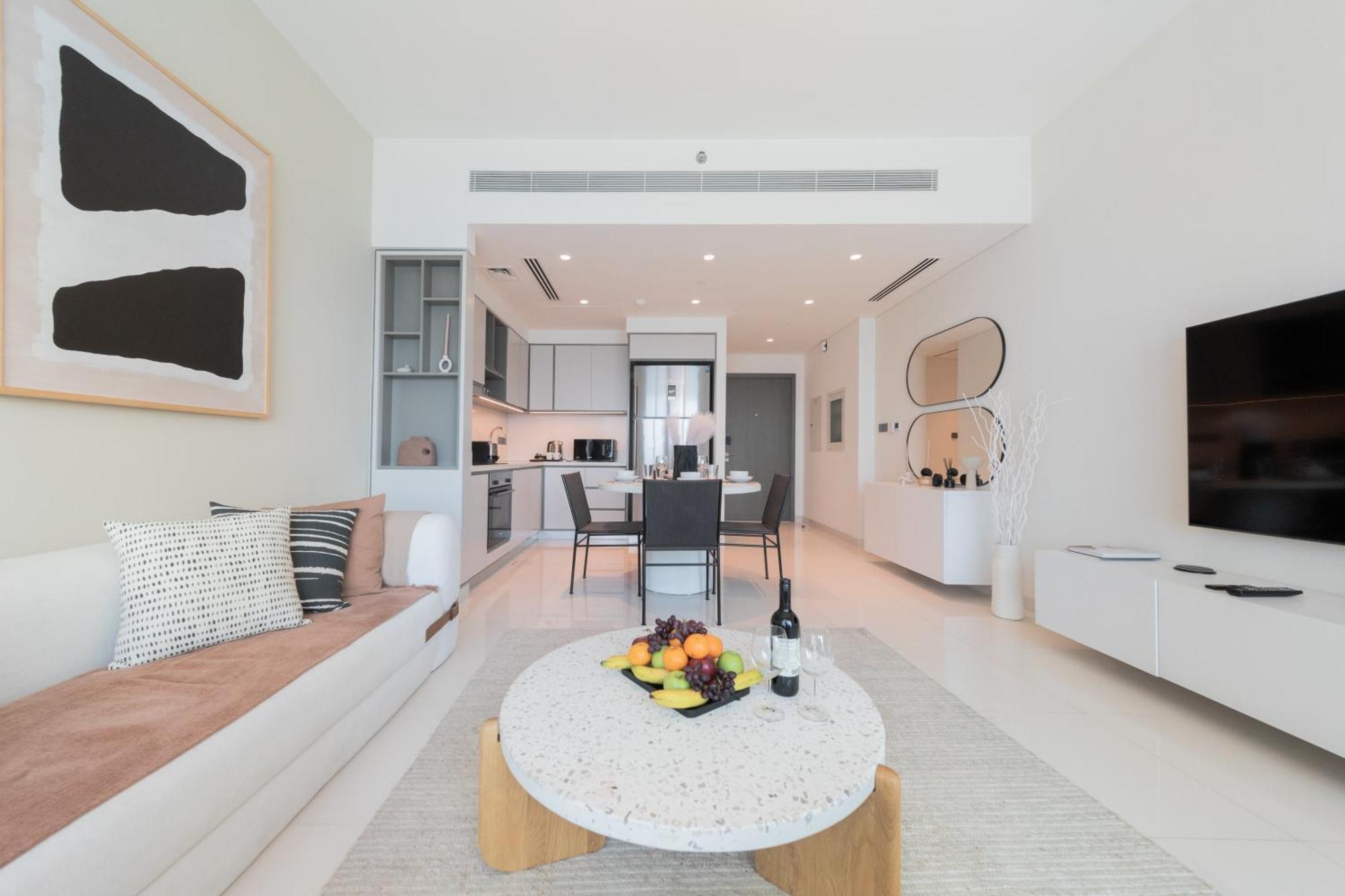 Eden's Homes & - Sunrise Bay Emaar Beachfront Apartament