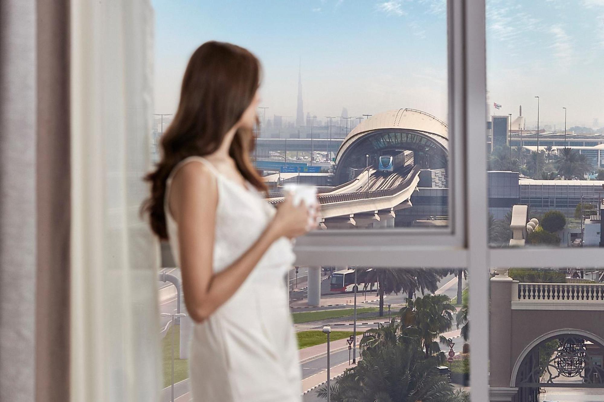 Flora Al Barsha At The Mall Hotell