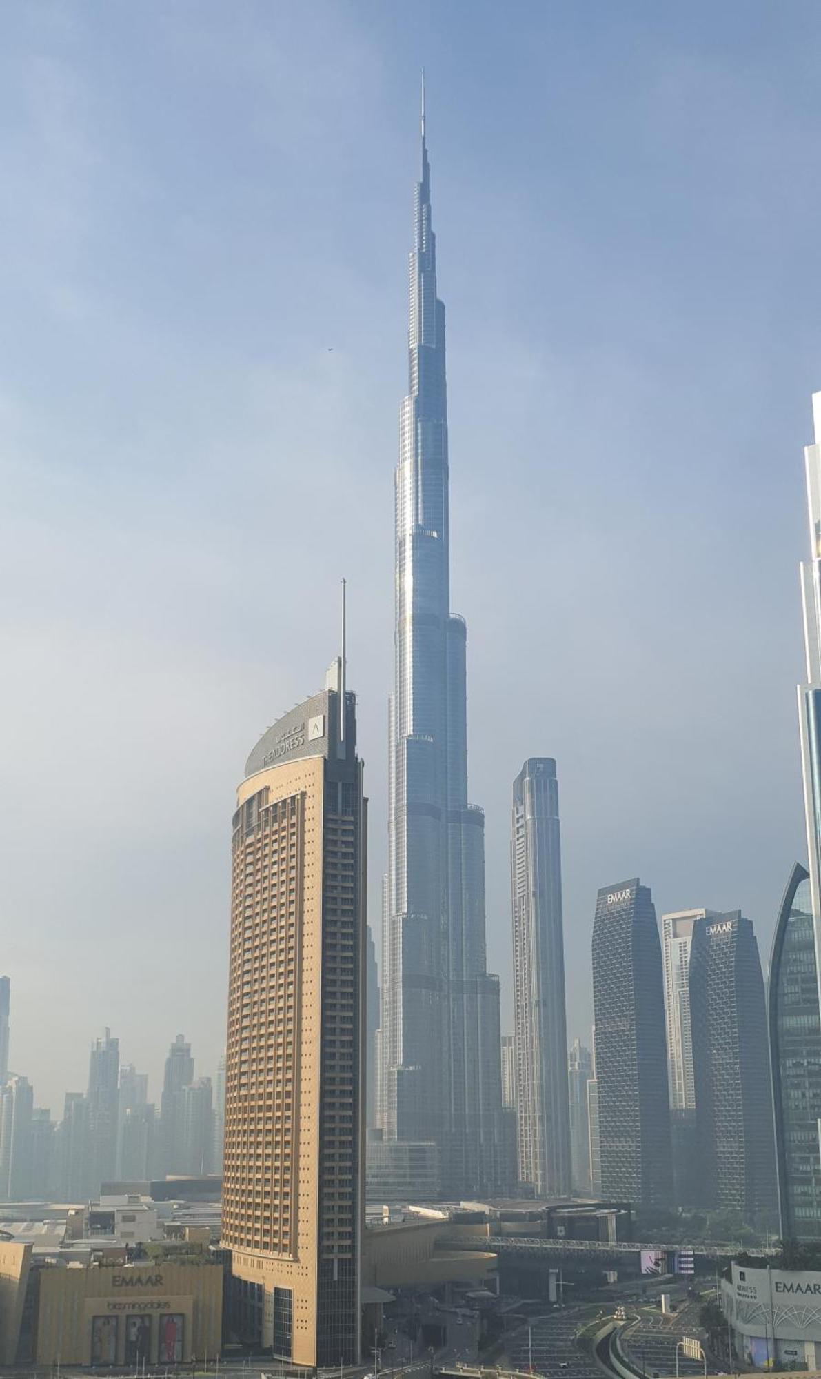 Svizona Premium 2bhk, Burj Khalifa View, Downtown * Dubaï