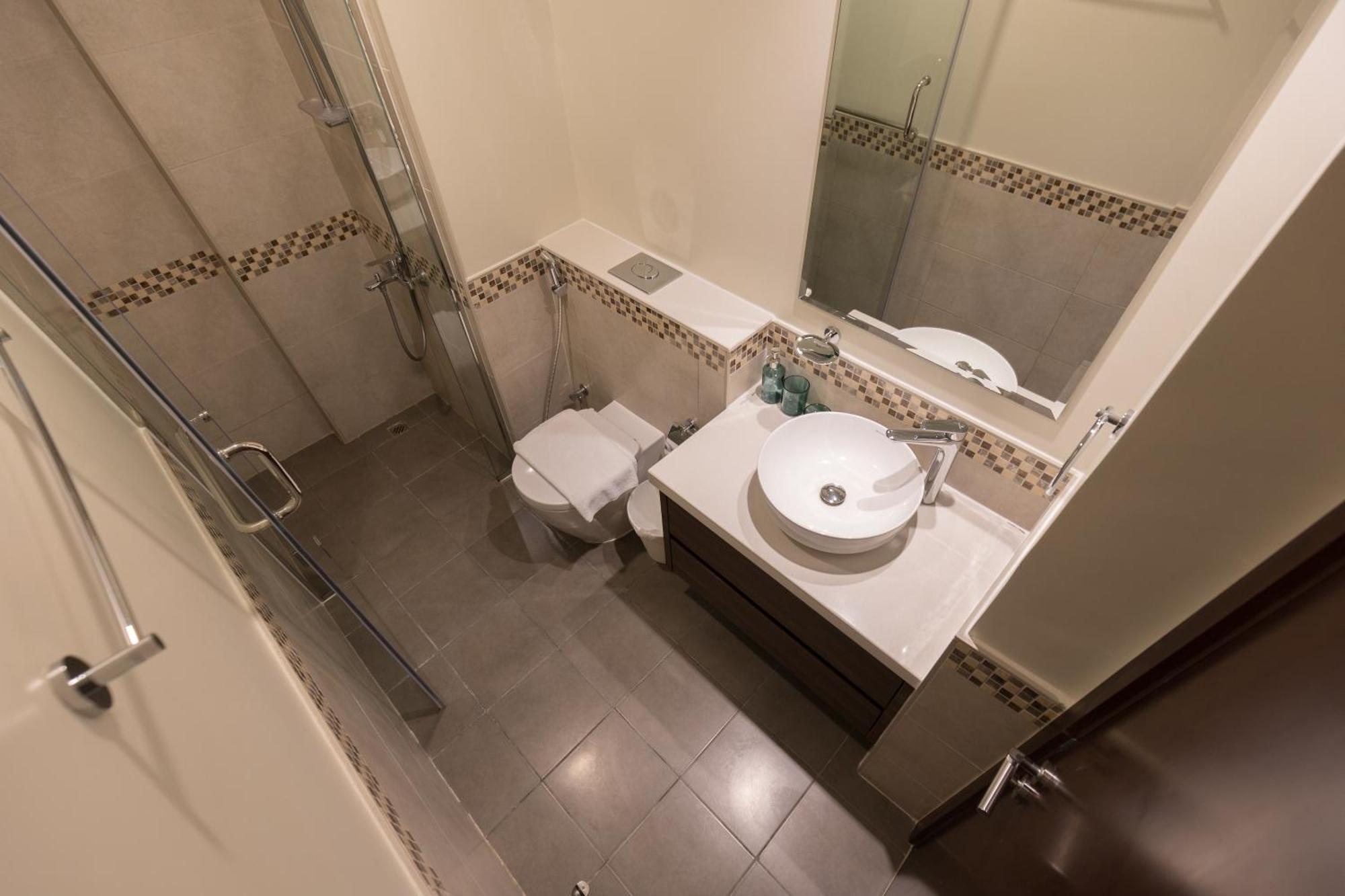 Prime Location Business Baystylish,cozy 1-bd Apartamento