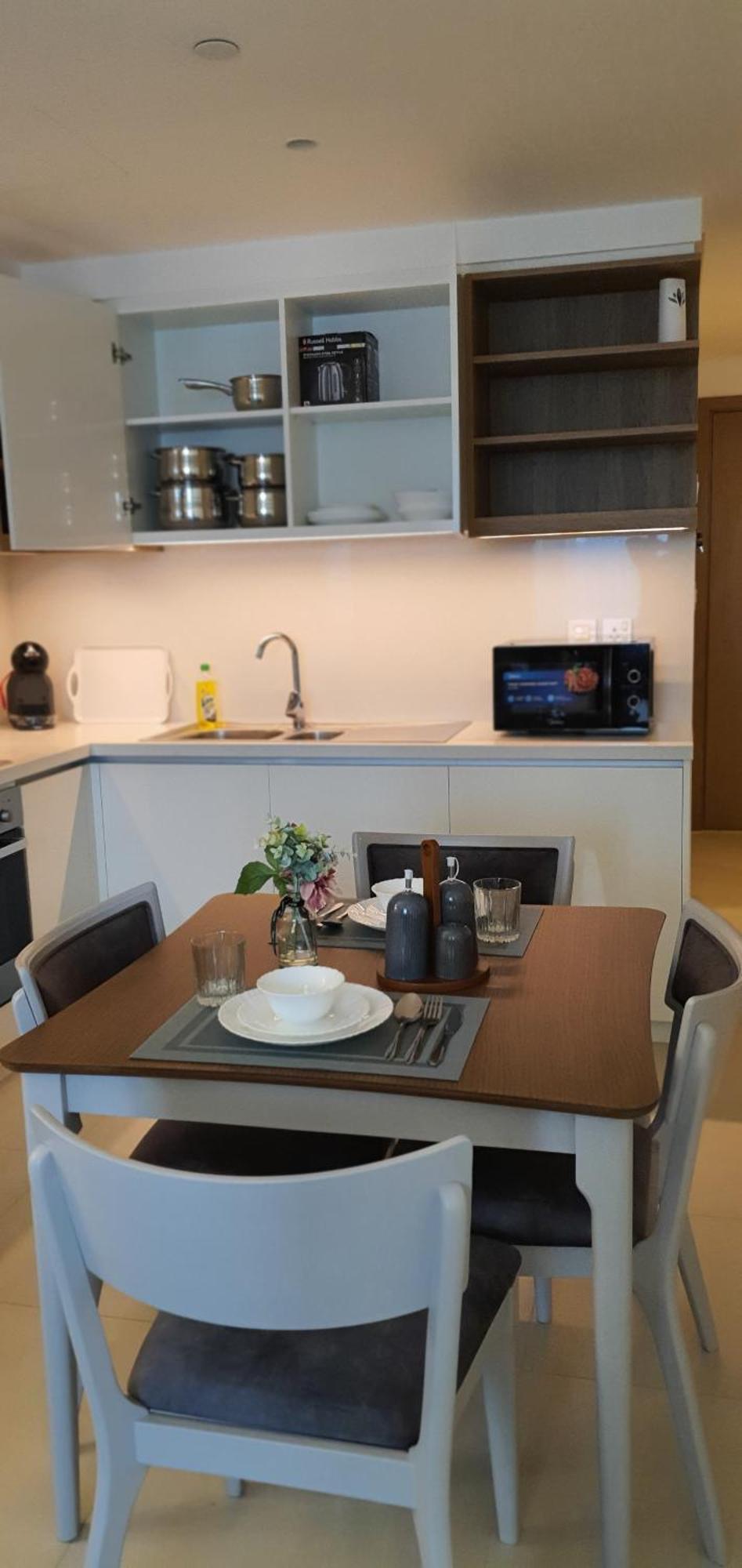 Svizona Premium 2bhk, Burj Khalifa View, Downtown Dubaï