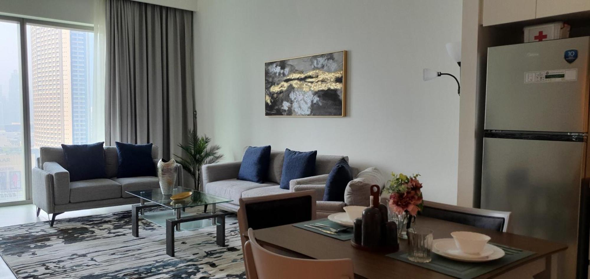 Svizona Premium 2bhk, Burj Khalifa View, Downtown * Dubaï