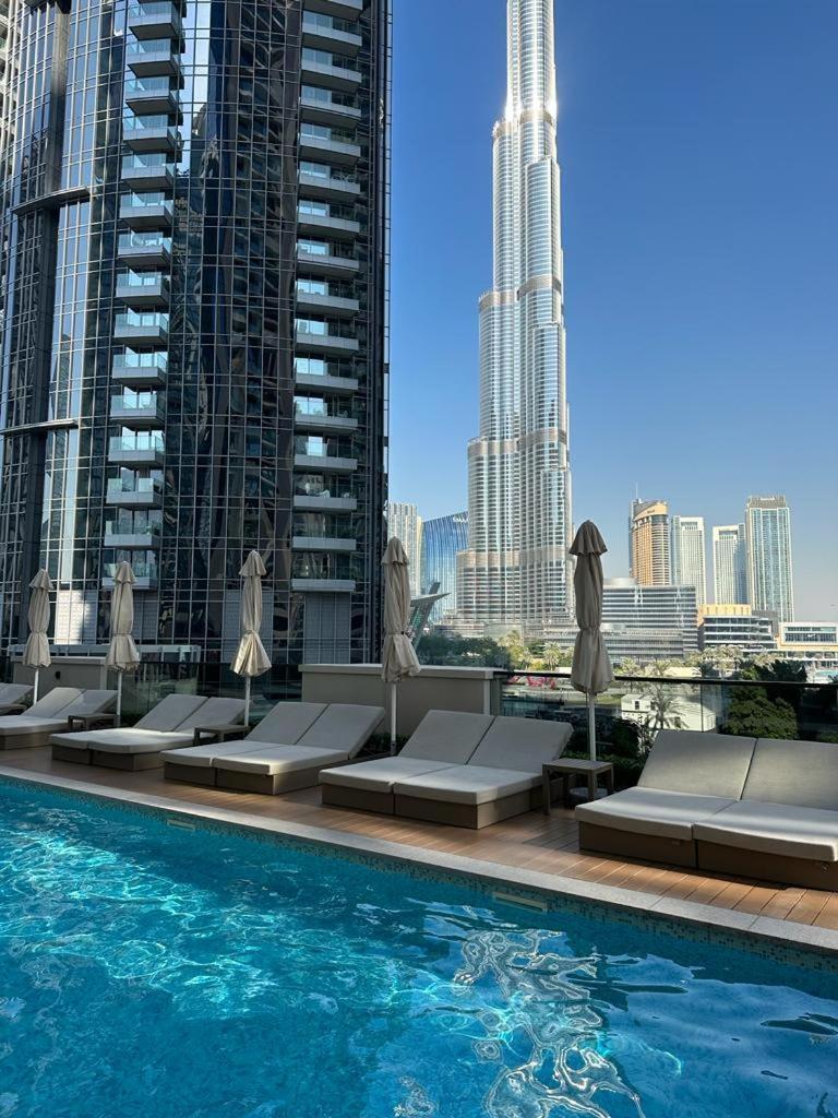 Daniels 3br Urban Retreat With Downtown Views Appartement *