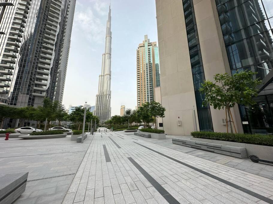 Burj Khalifa And Fountain View 2bedrooms Dubái