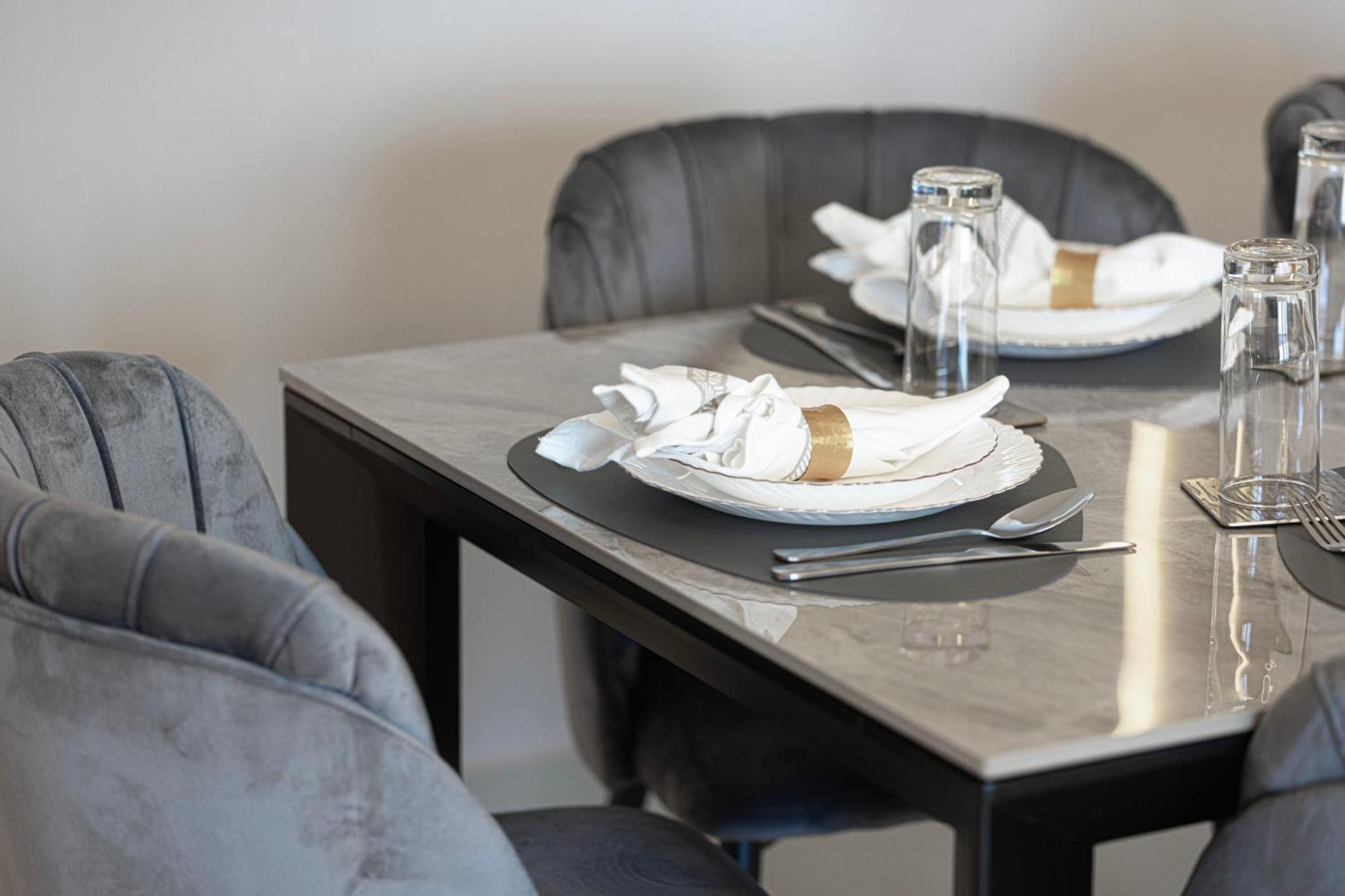 Magnificent 3br With Incredible Burj & Fountain View * Dubai
