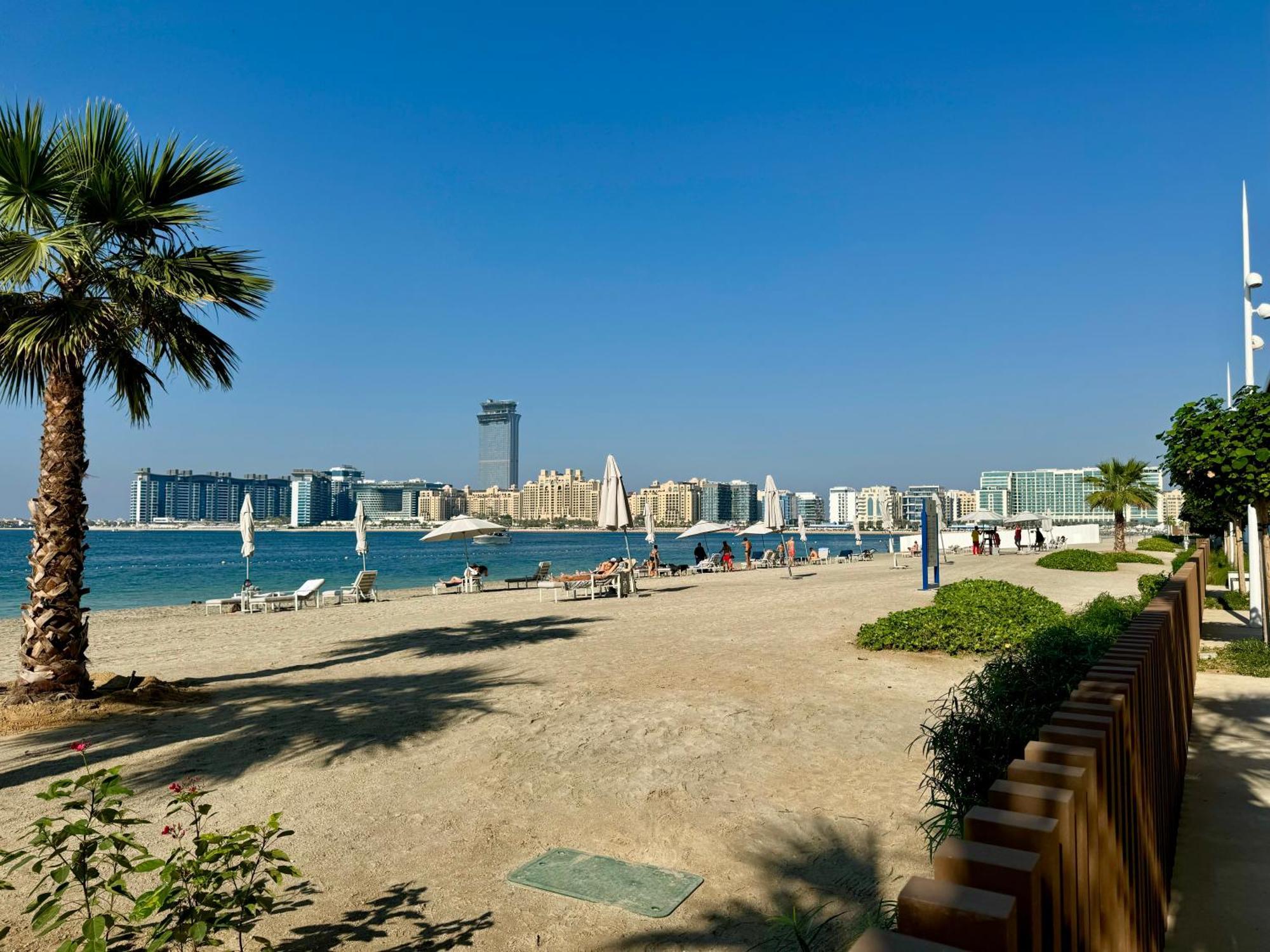 1br Luxurious Beachfront * Dubai