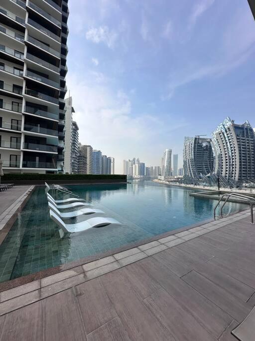 Apartamento Stylish Studio In Business Bay