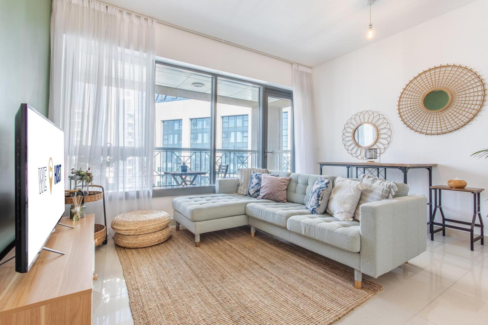 Wehost - Modern 1br Close To Burj Khalifa And Mall Apartament Dubai