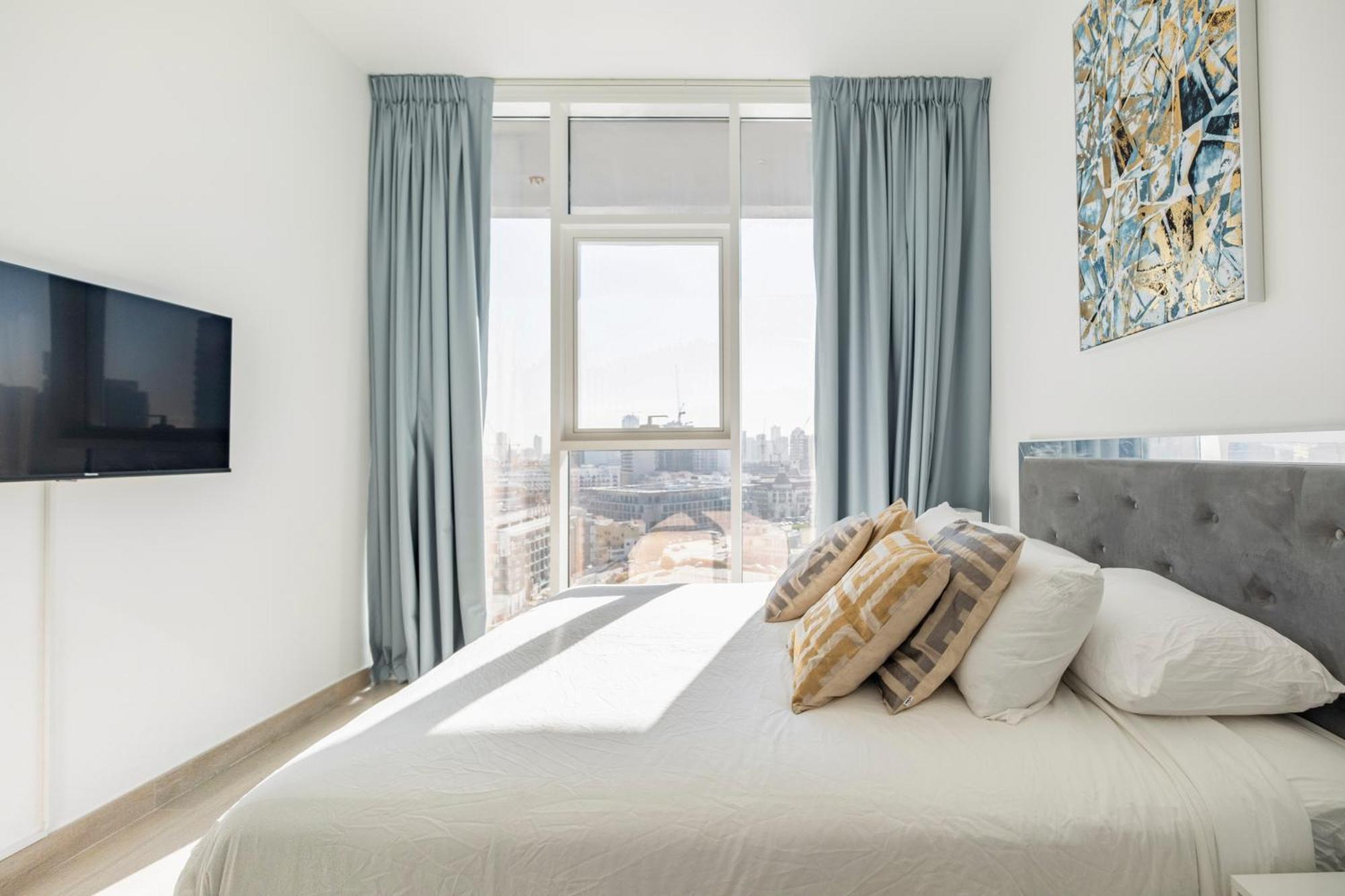 Apartemen Dreamland 1br For 4, King Bed, Pool, Sauna, Gym, Free Parking *