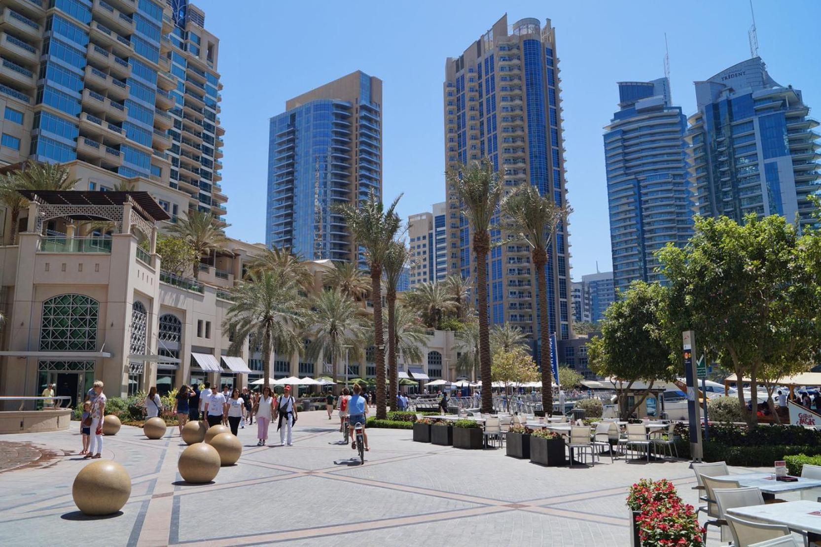 Privatunterkunft Private With Curtains In Marina & Blue Water Dubai