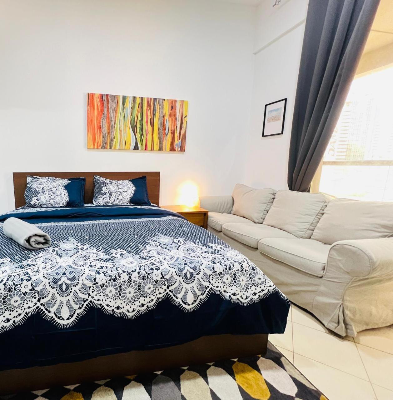 Privatunterkunft Private With Curtains In Marina & Blue Water