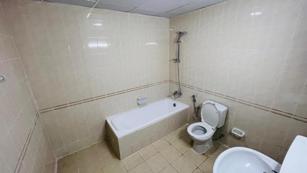 Privatunterkunft Huge In Al Barsha 1 Near Mashreq Metro