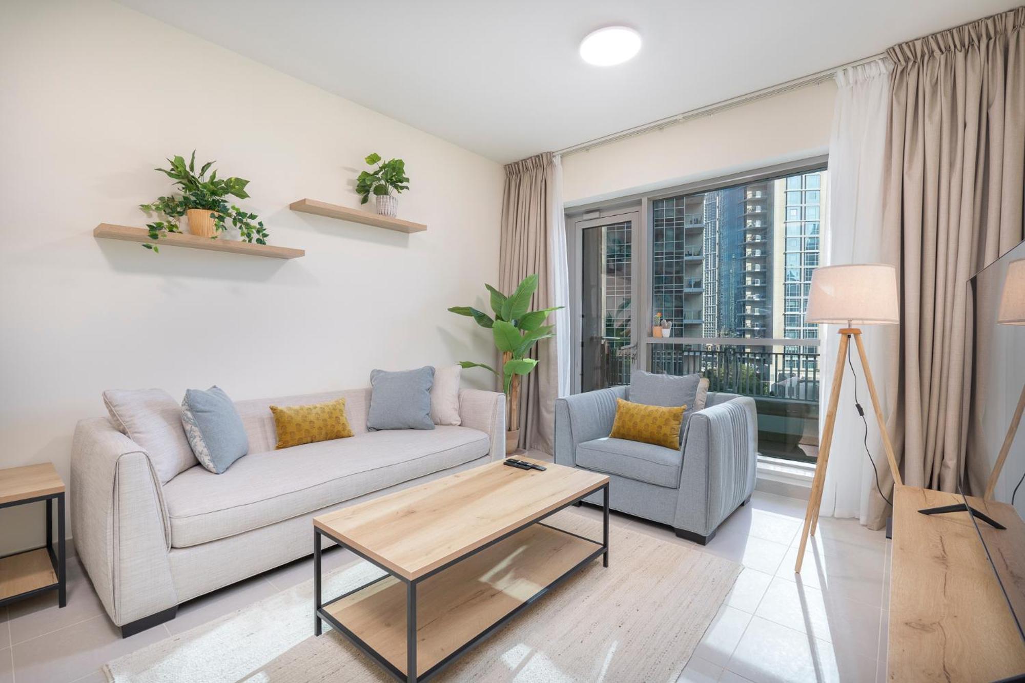 Cosy & Spacious 2 Bedroom L Magical Boulevard View L By Burj & Mall I Pool I Gym I Family Friendly