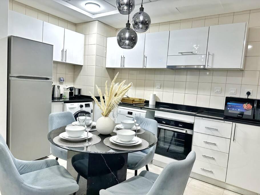 Your Cosy Marina Retreat Apartemen *