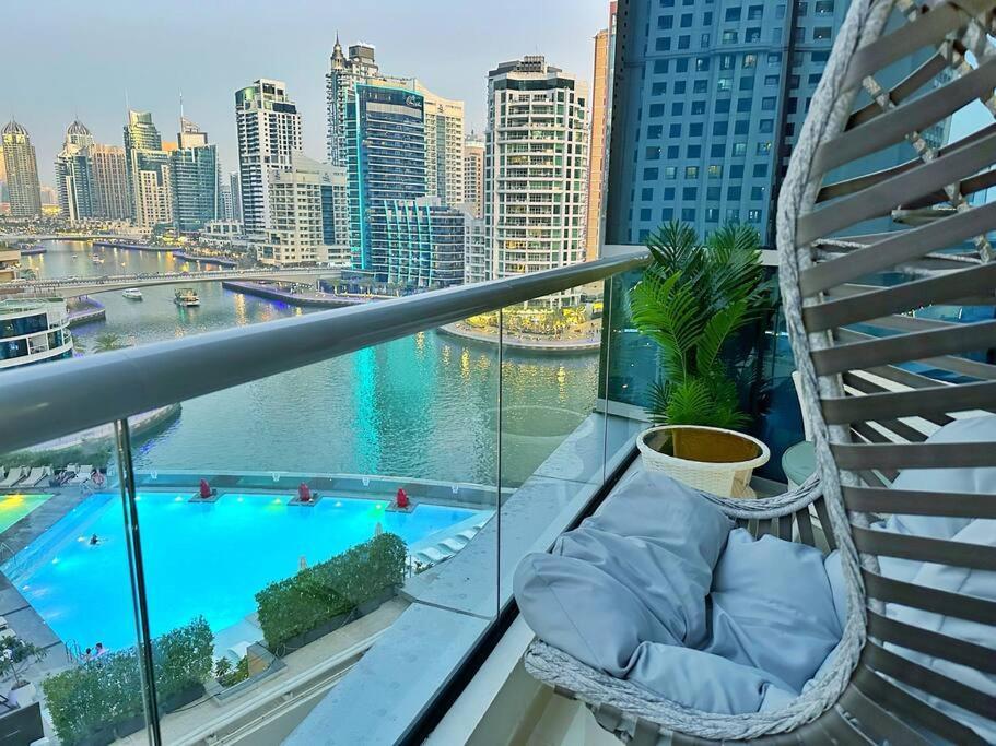 Apartemen Your Cosy Marina Retreat Dubai