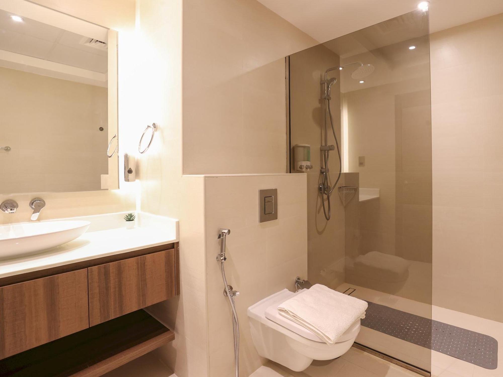 Elite Lux Homes - Enchanting One Bedroom In Arjan, Apartment