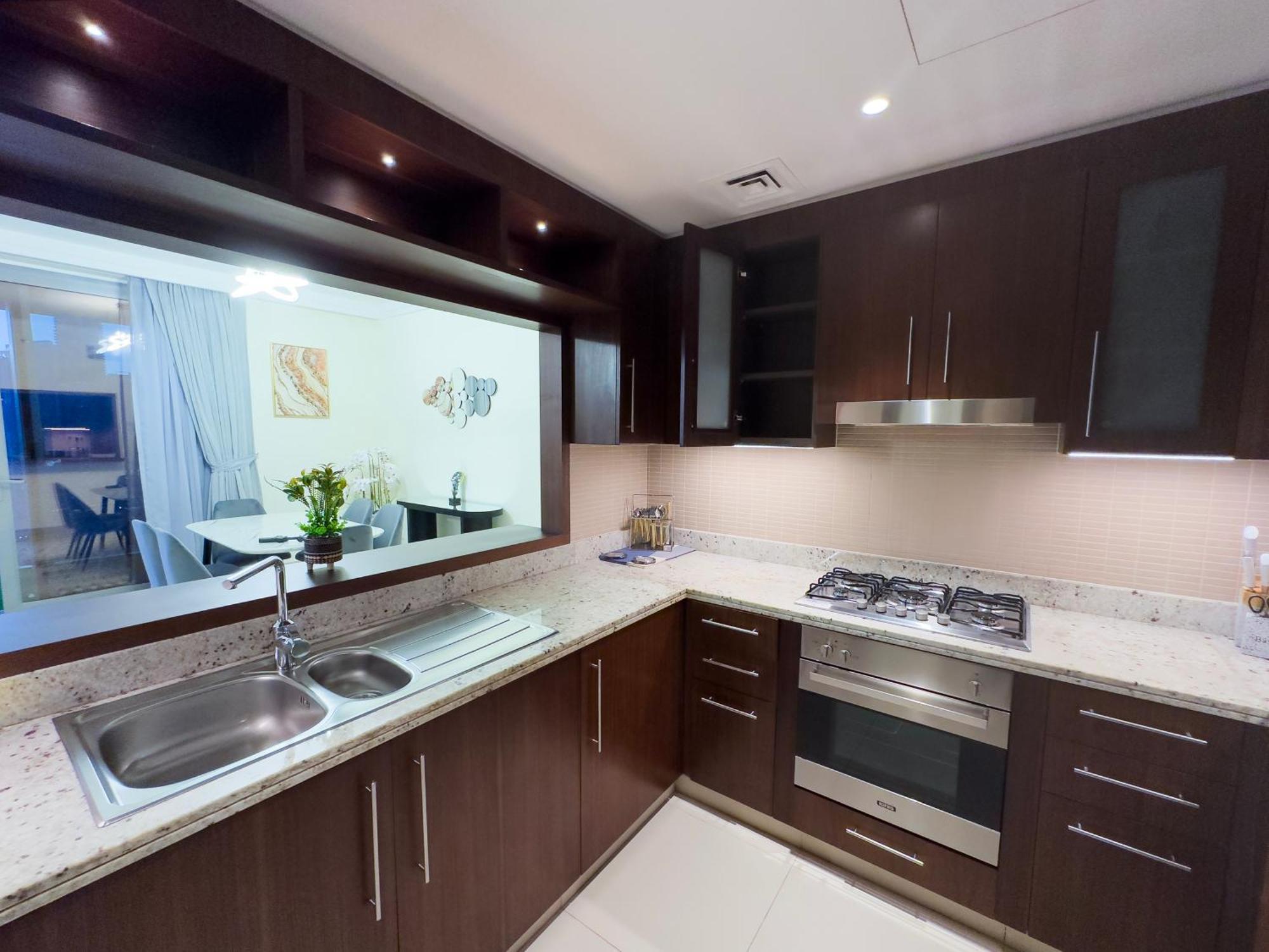 Durrani Homes - Lux 2br With Direct Bridge Access To Mall Appartamento