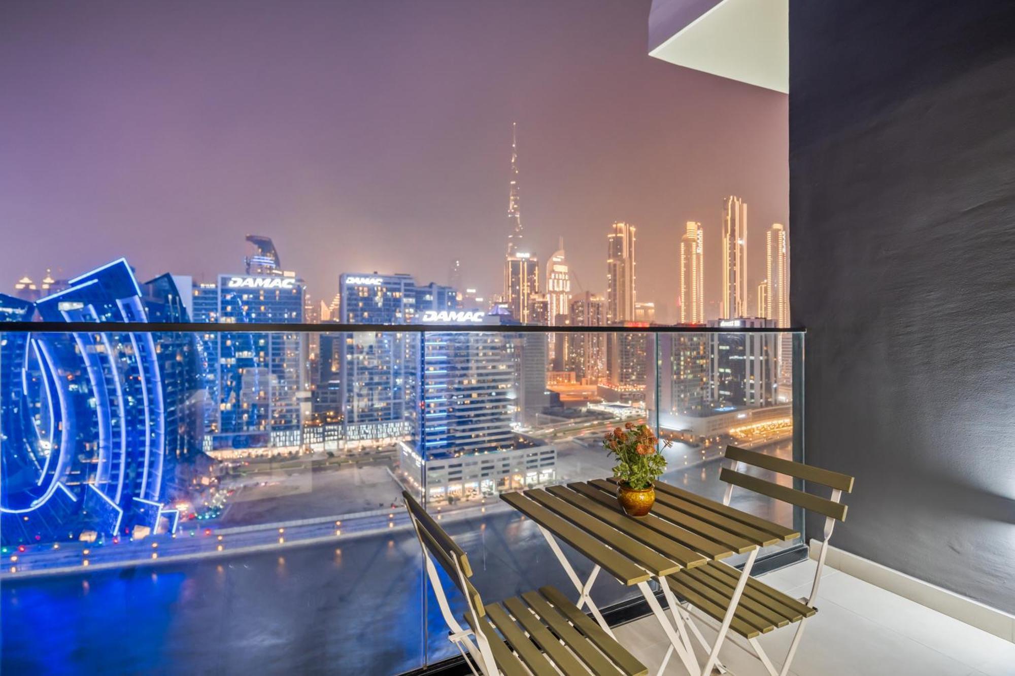 Apartemen Business Bay With Stunning Views Dubai