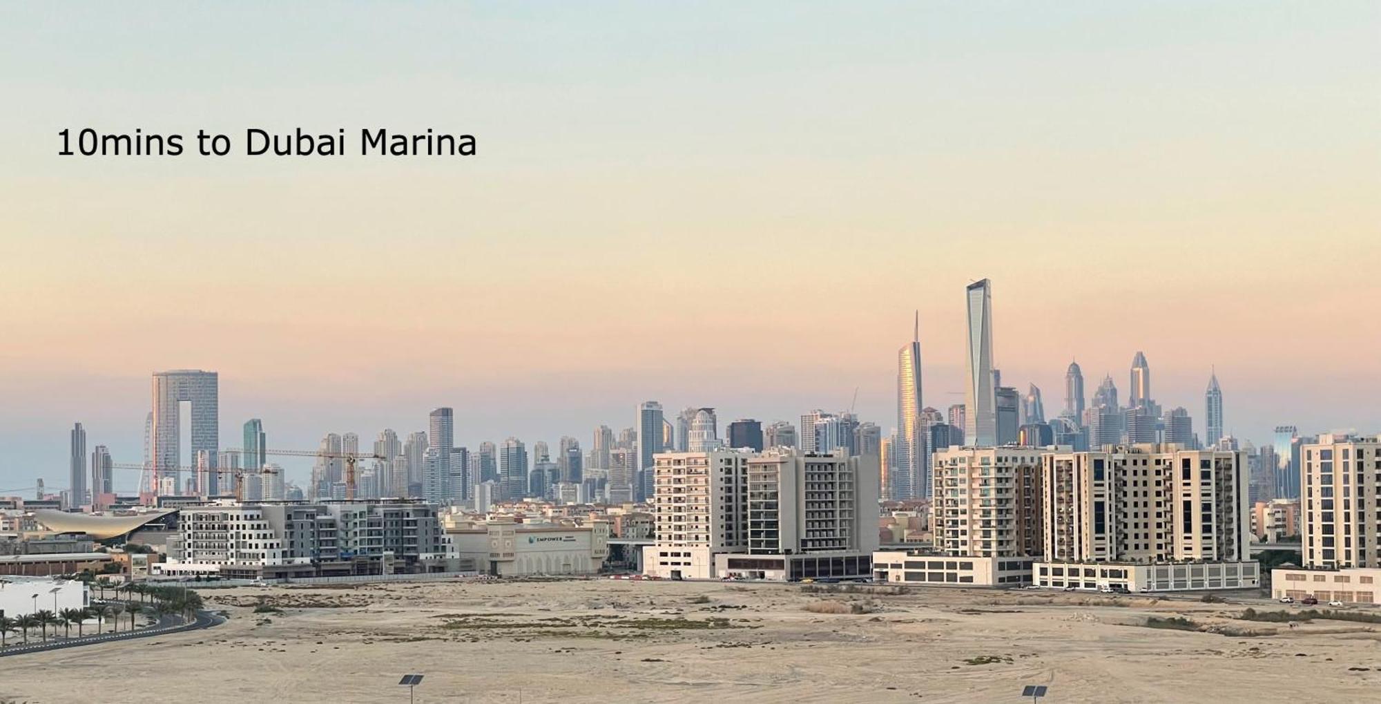 Appartamento Cozy With Pool - 10 Mins From Marina Dubai