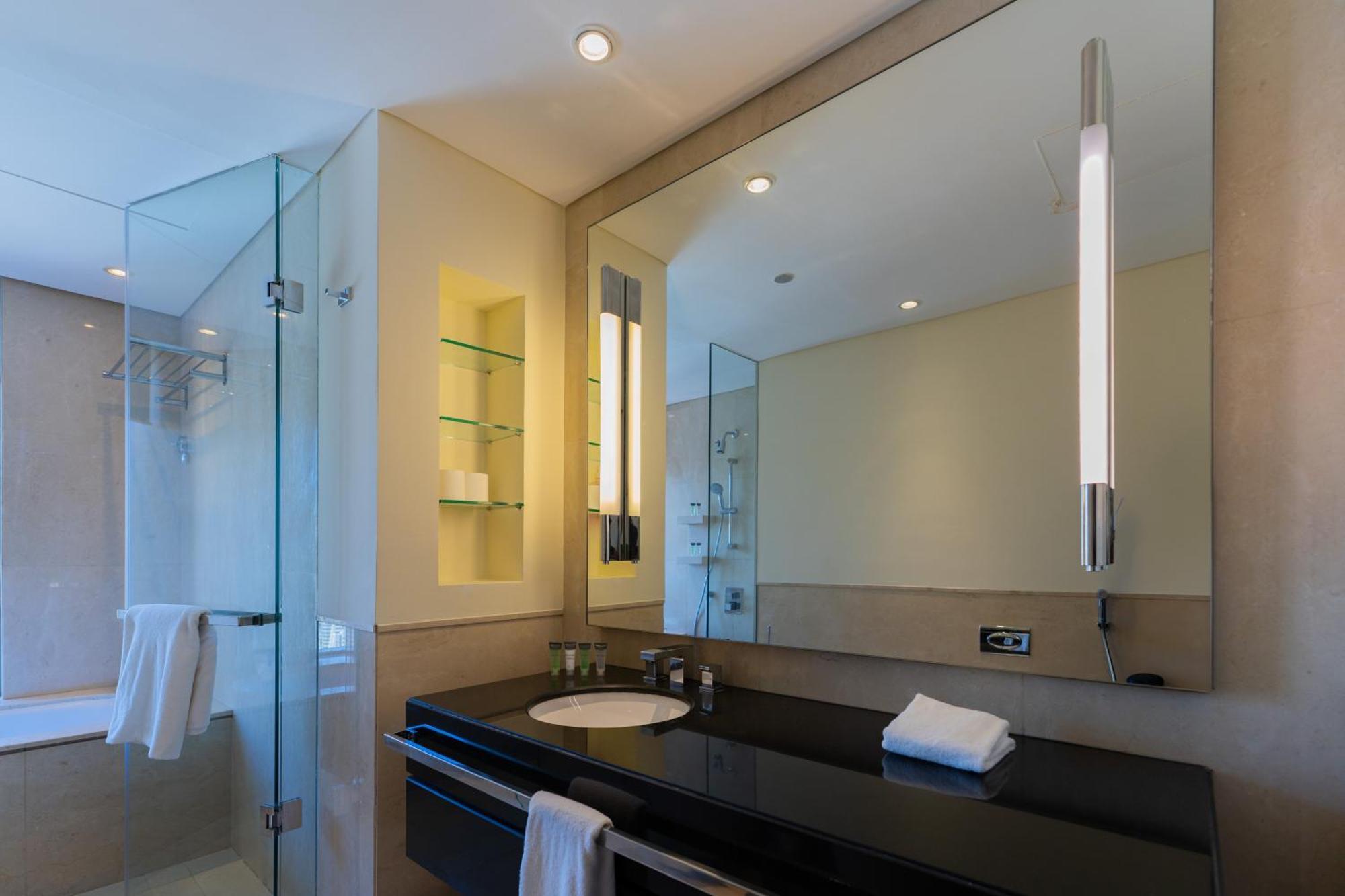 Appartement Spacious, Modern In Marina
