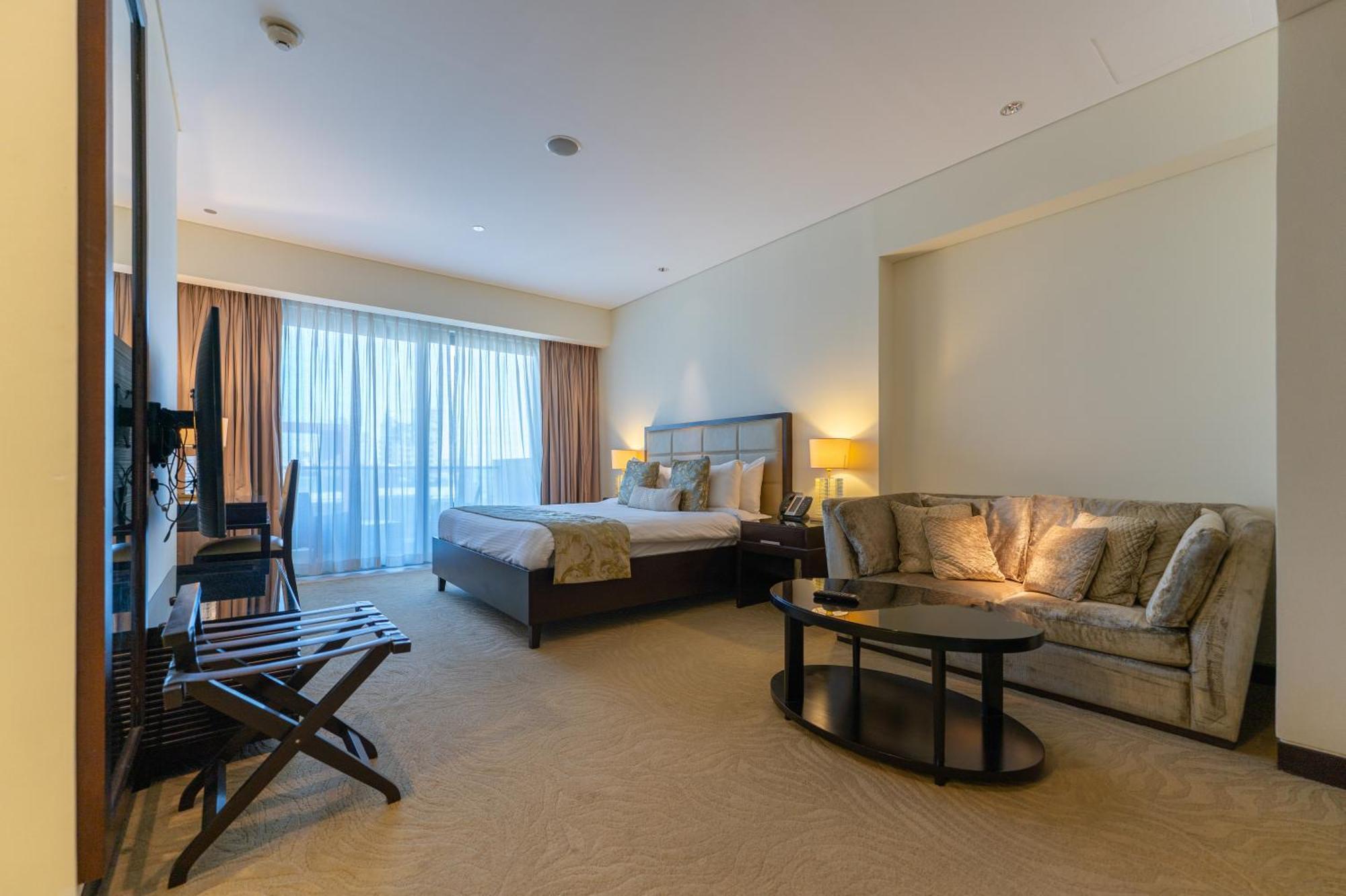 Spacious, Modern In Marina Appartement *