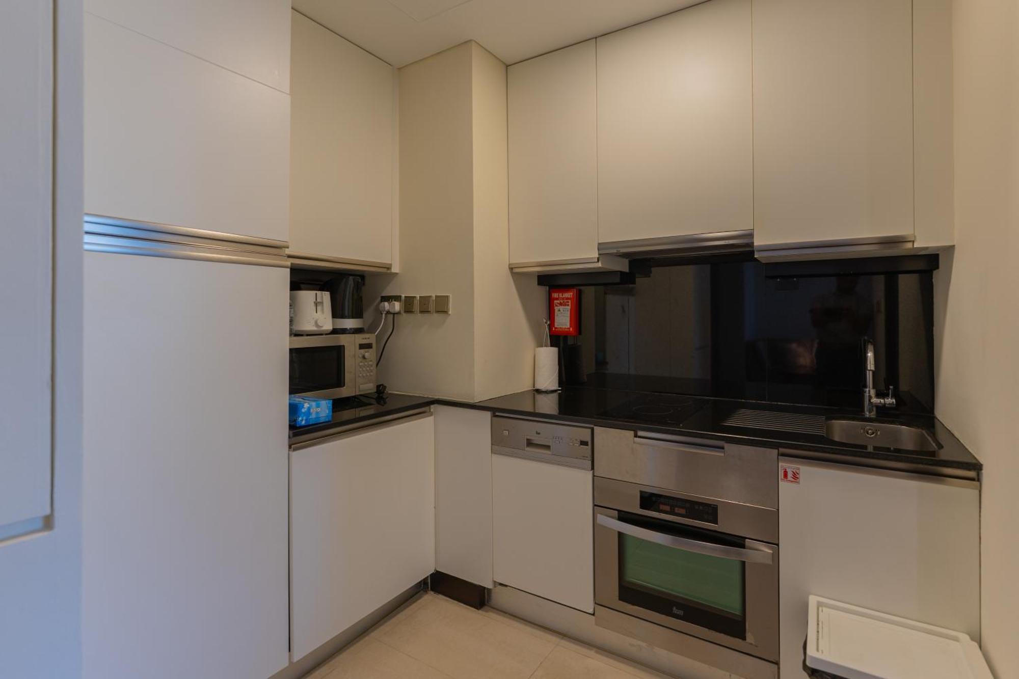 Spacious, Modern In Marina Appartement *