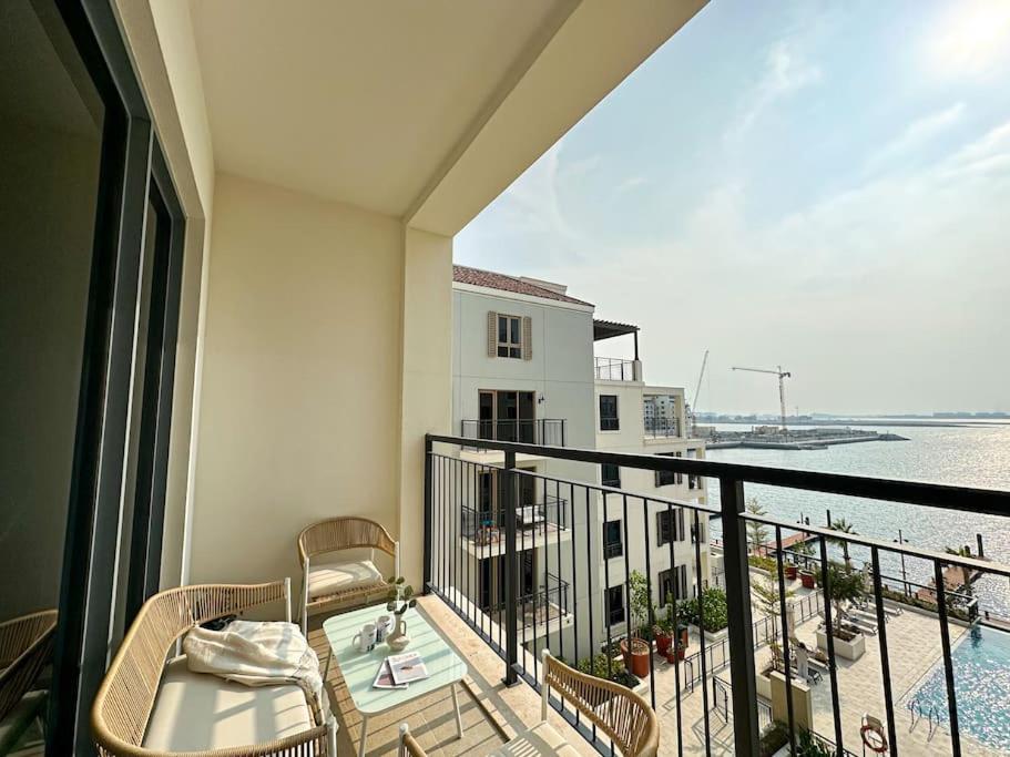 Apartemen Higuests - Dream Vacation In La Rive 1 *