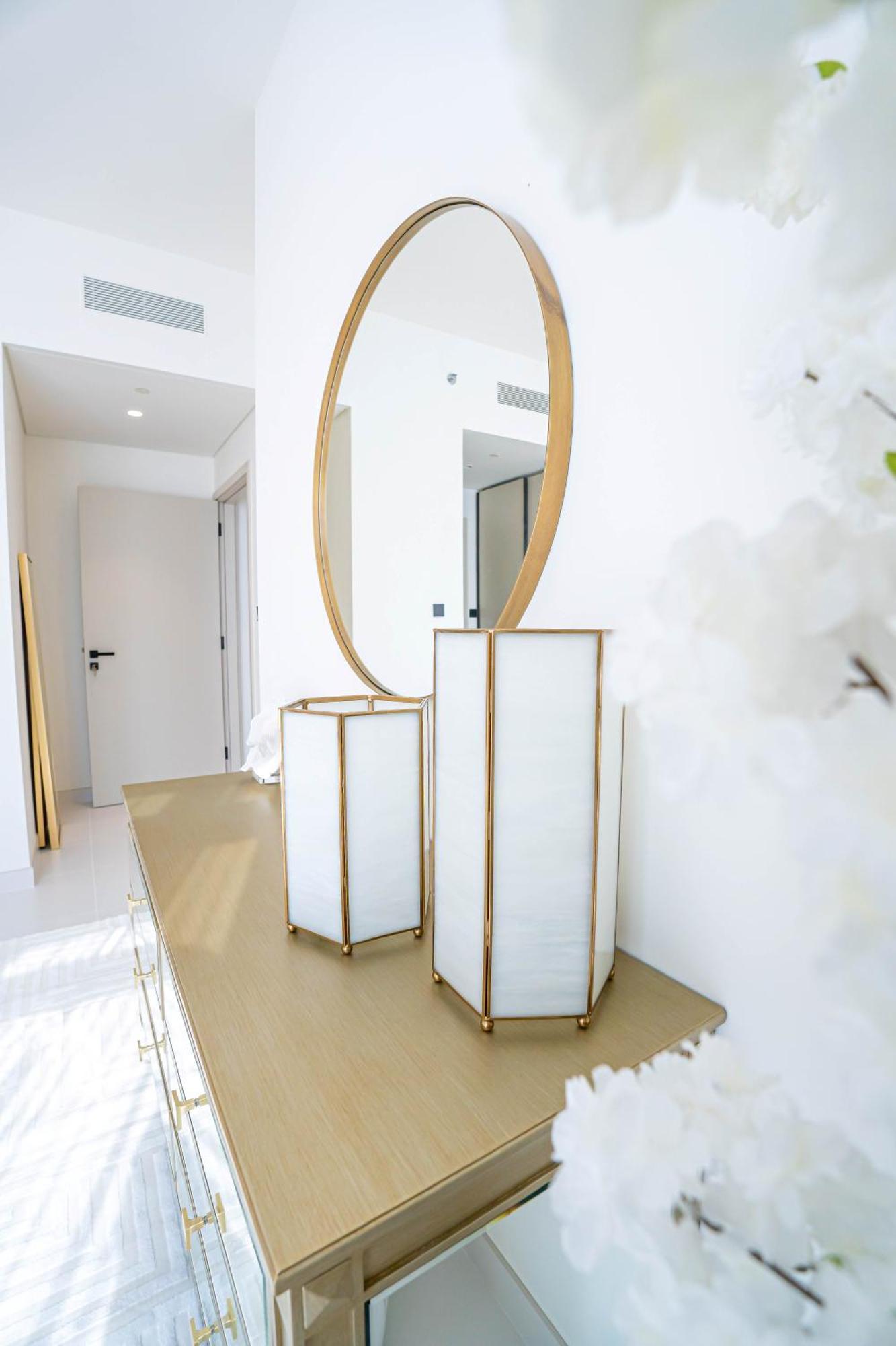 Veluxa - Luxe 2bed In Beachfront Apartment Dubai