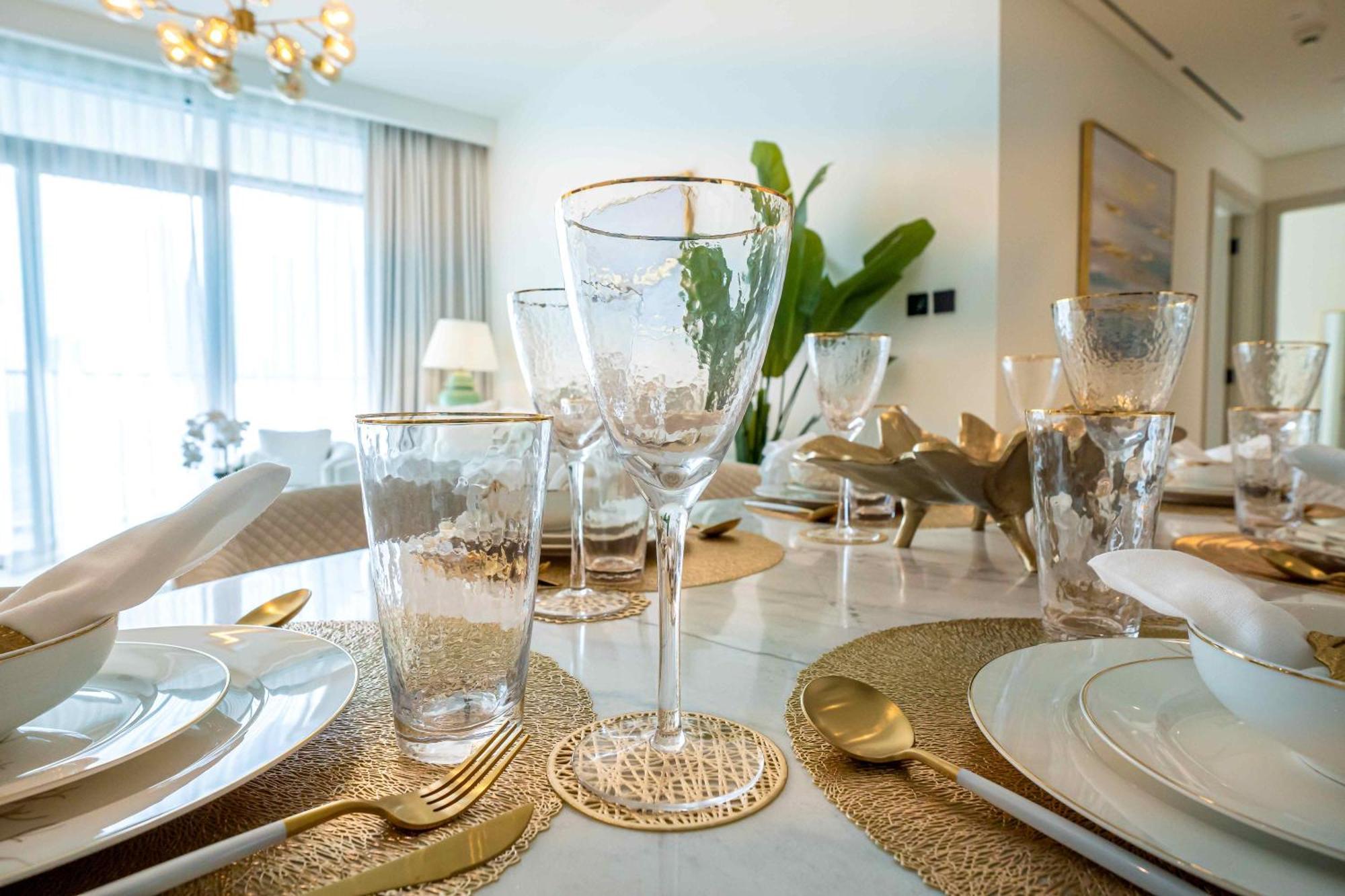 Veluxa - Luxe 2bed In Beachfront * Dubai