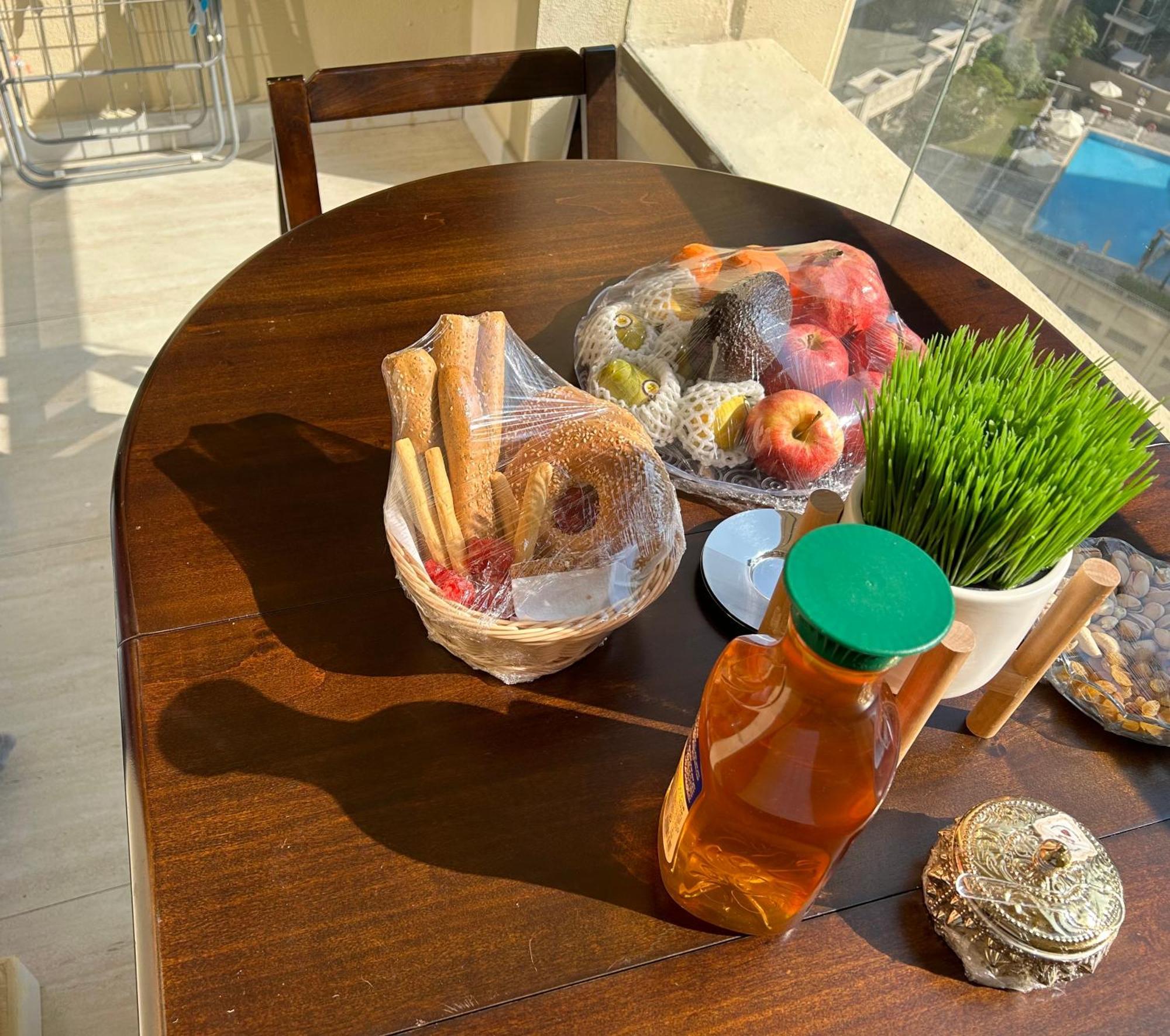 Usmans 4bdrm Sea View Direct Access Fully Serviced Jbr * Dubái