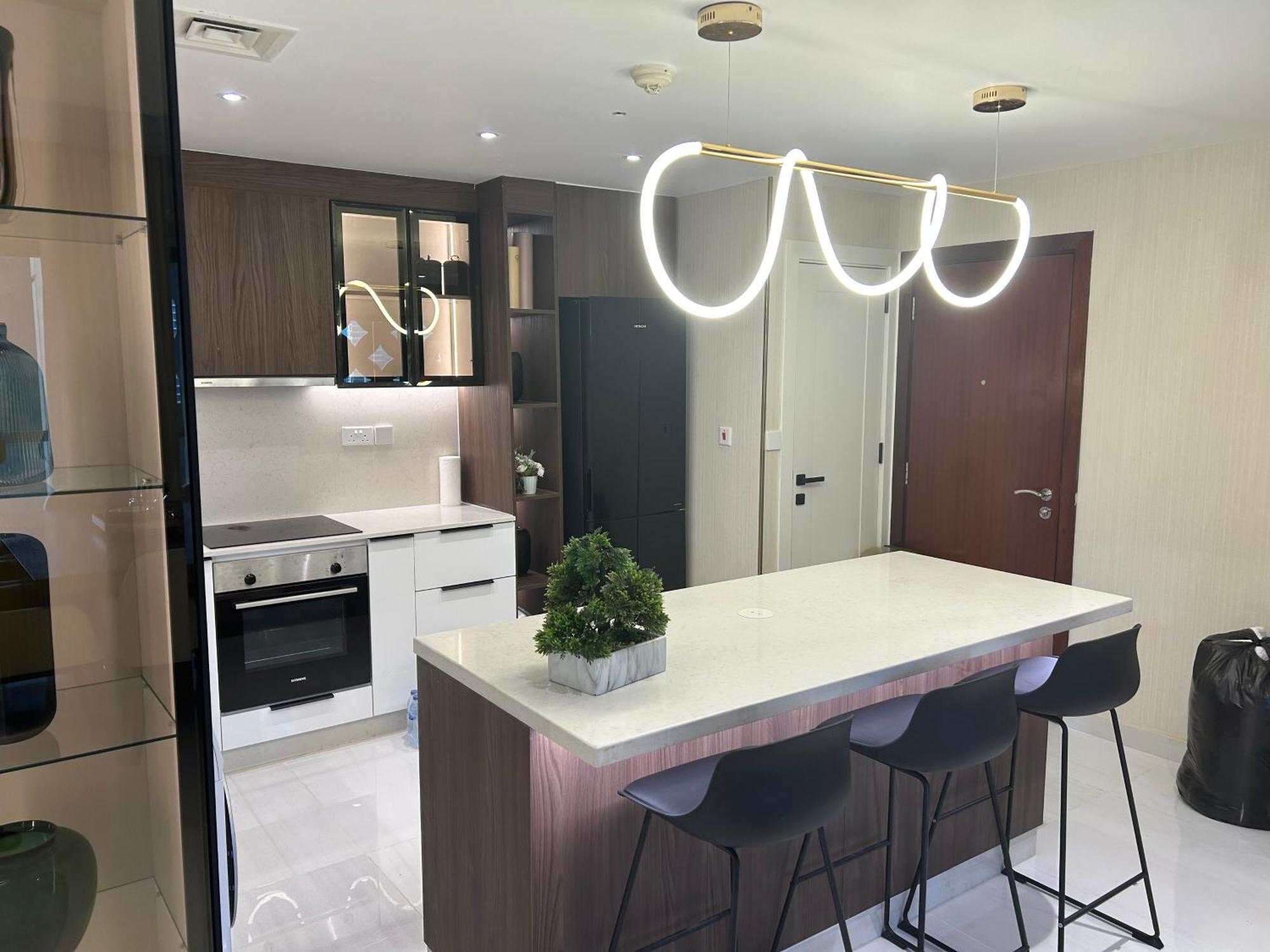 Apartamento Usmans 4bdrm Sea View Direct Access Fully Serviced Jbr Dubái