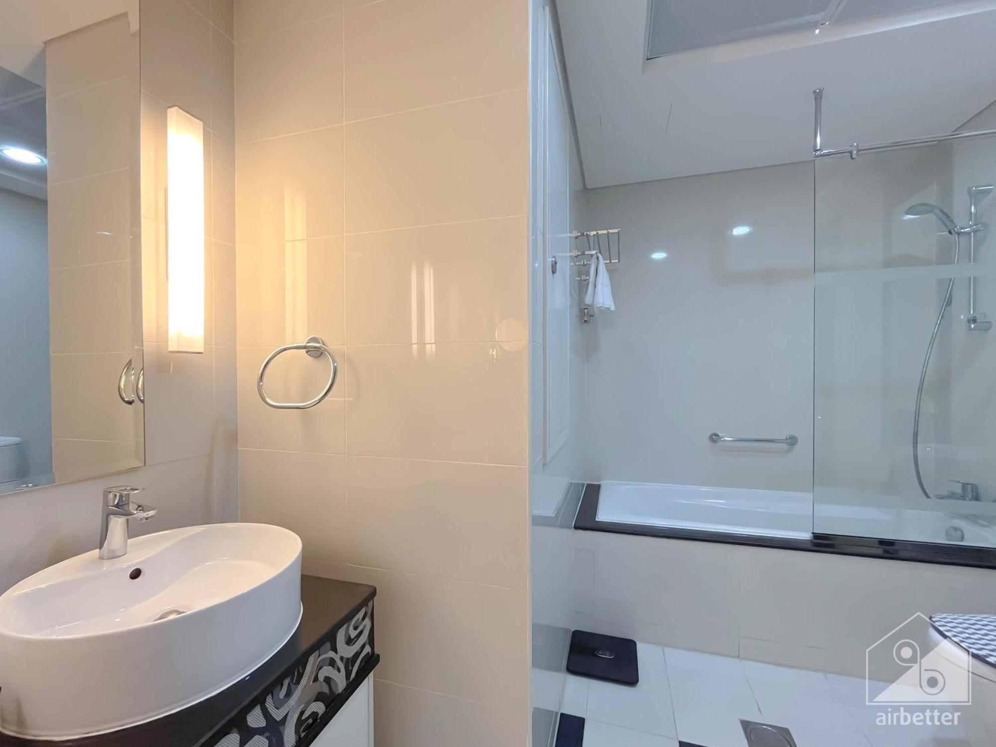 Damac Mall Luxury 1b *