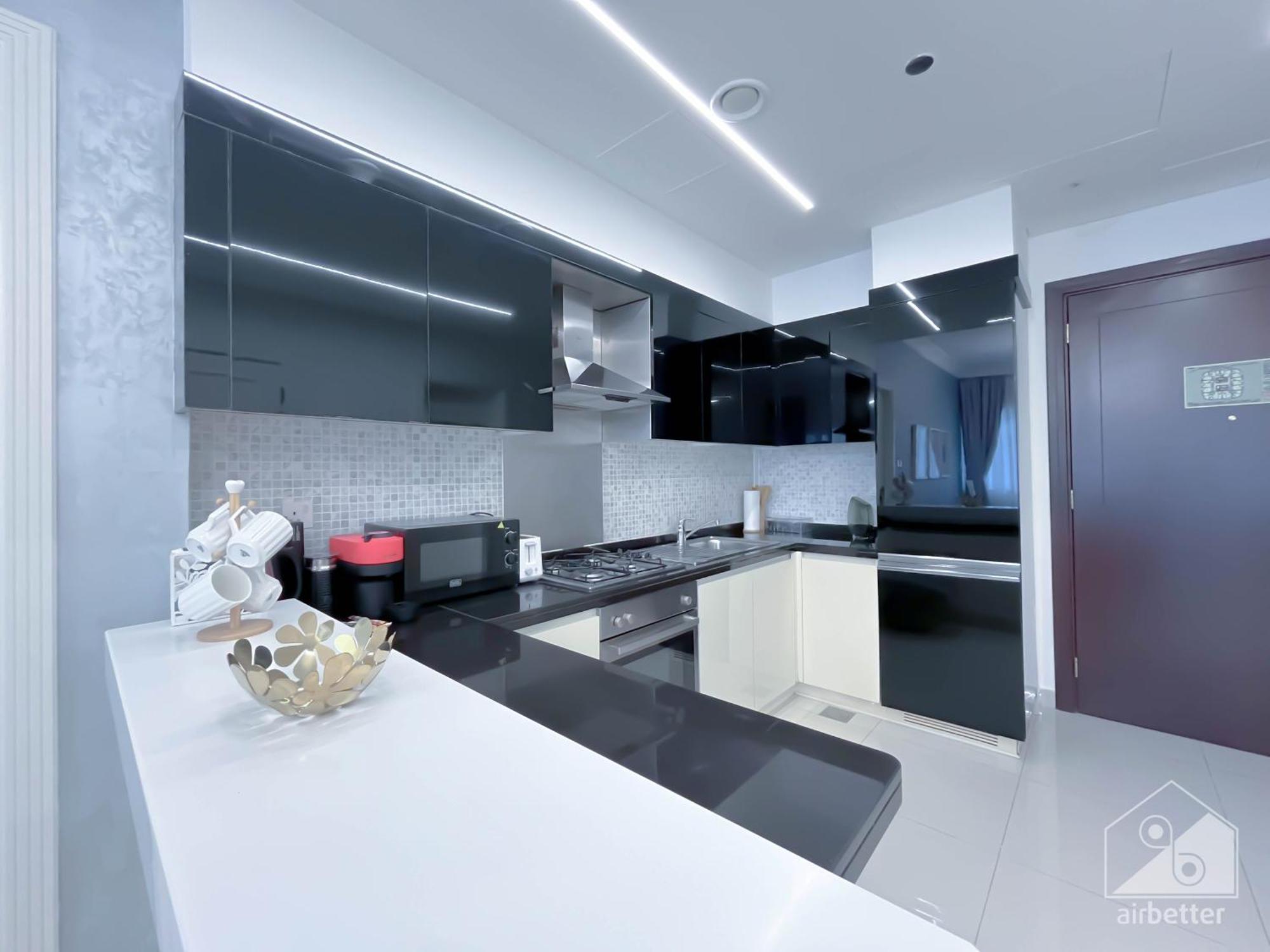 Damac Mall Luxury 1b Apartamento
