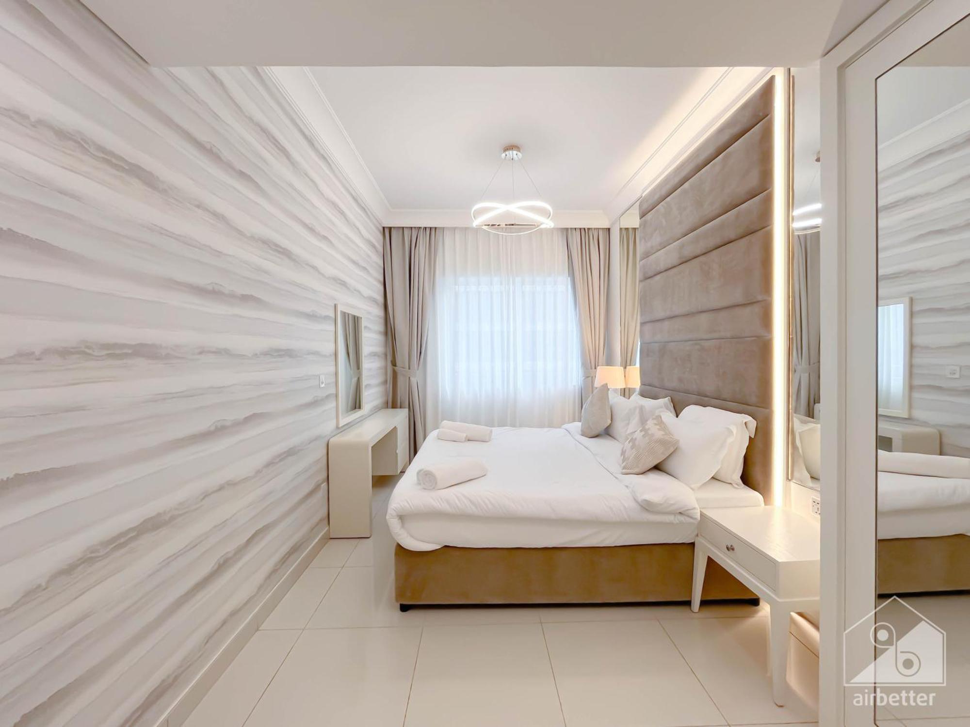 Damac Mall Luxury 1b Apartamento
