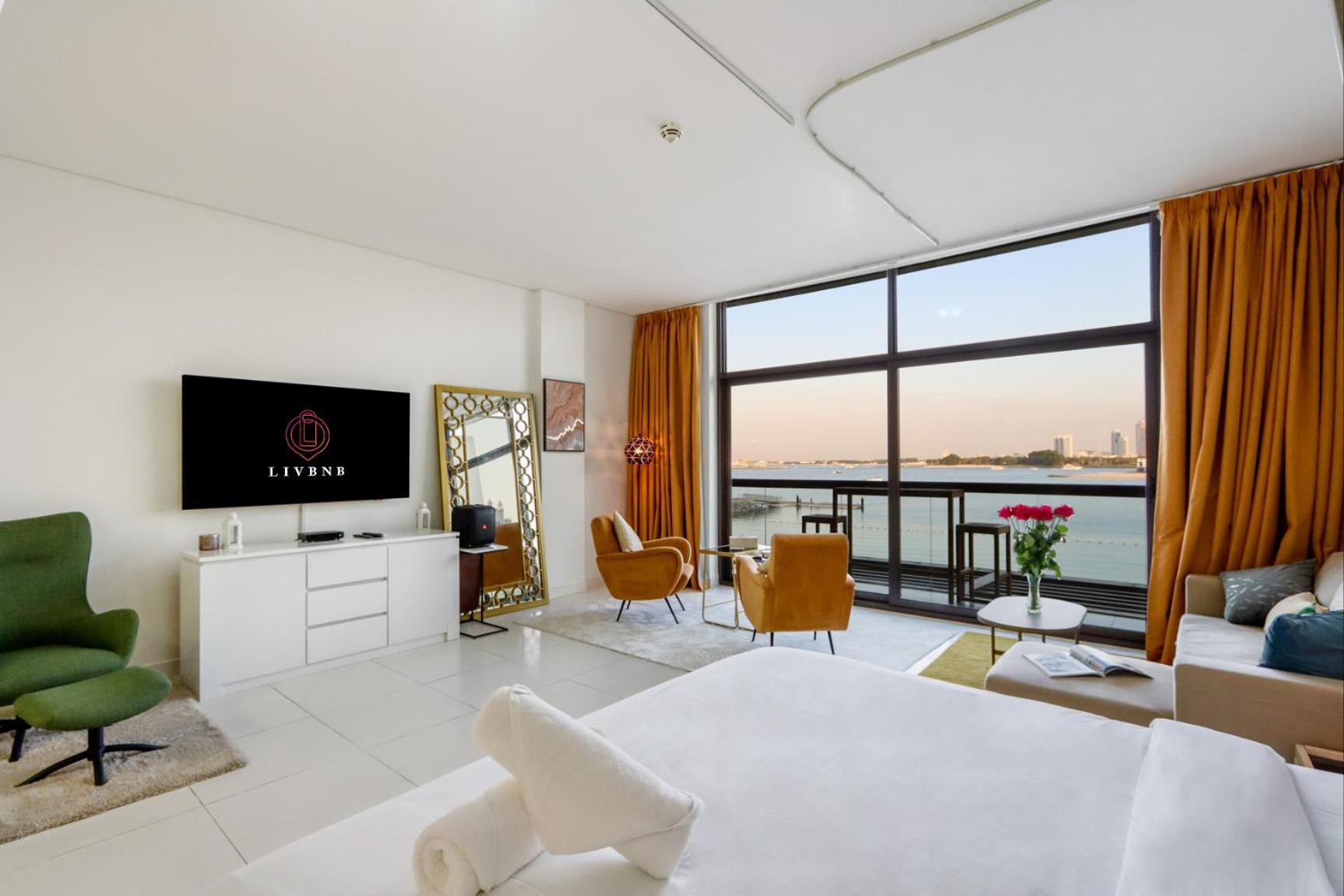 Apartment Livbnb Seaside In Palm Jumeirah With Private Terrace And Direct Access To Nakheel Mall