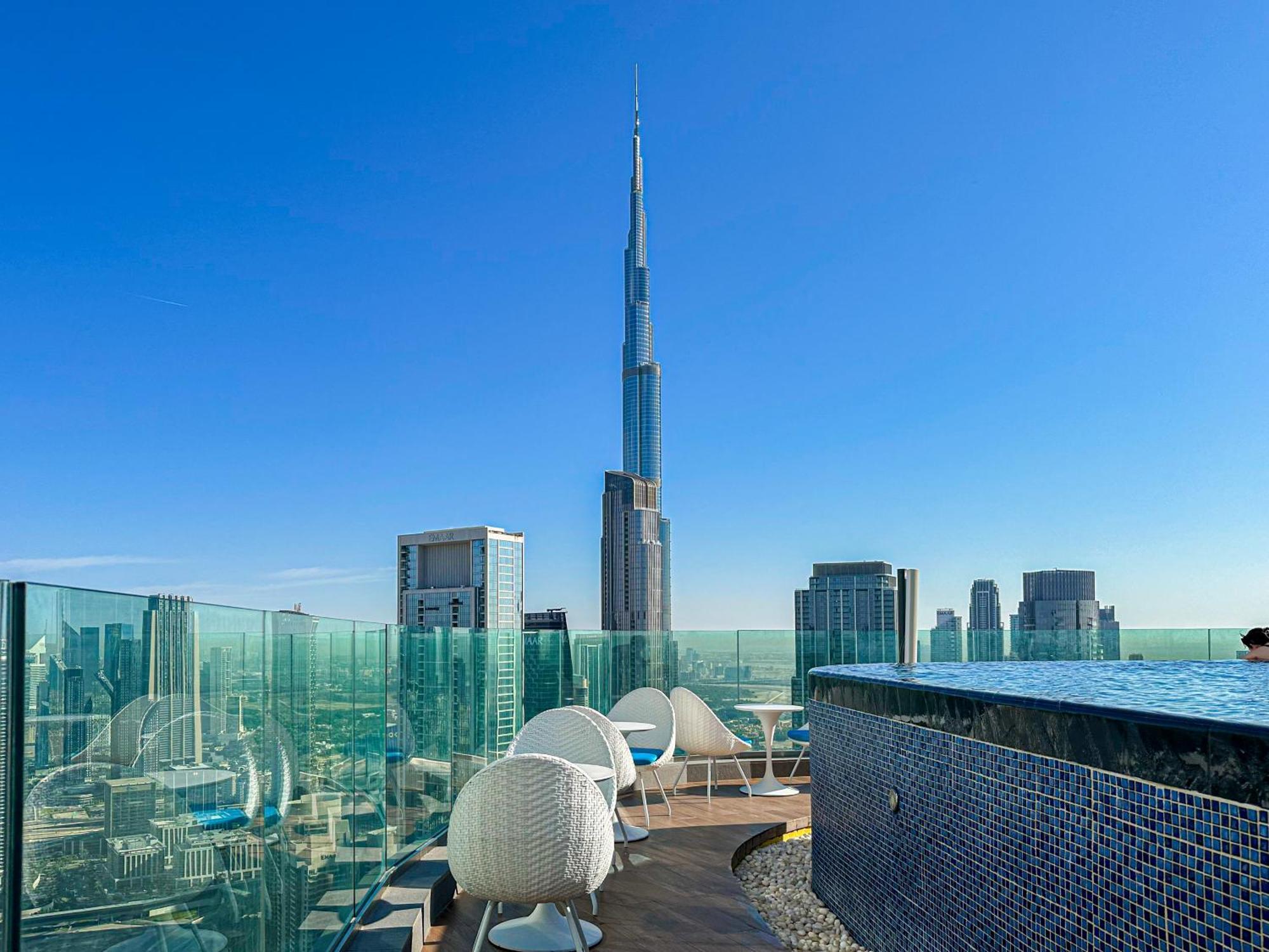 Full Burj Khalifa View Lux 2bedroom With Rooftop Pool Location In Paramount Midtown * Dubái