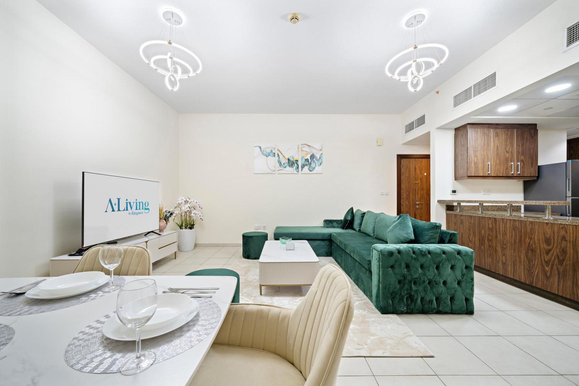 Apartamento A-living Cozy 1br Retreat With Balcony & Burj Khalifa Views At Executive Tower-1702 Dubai