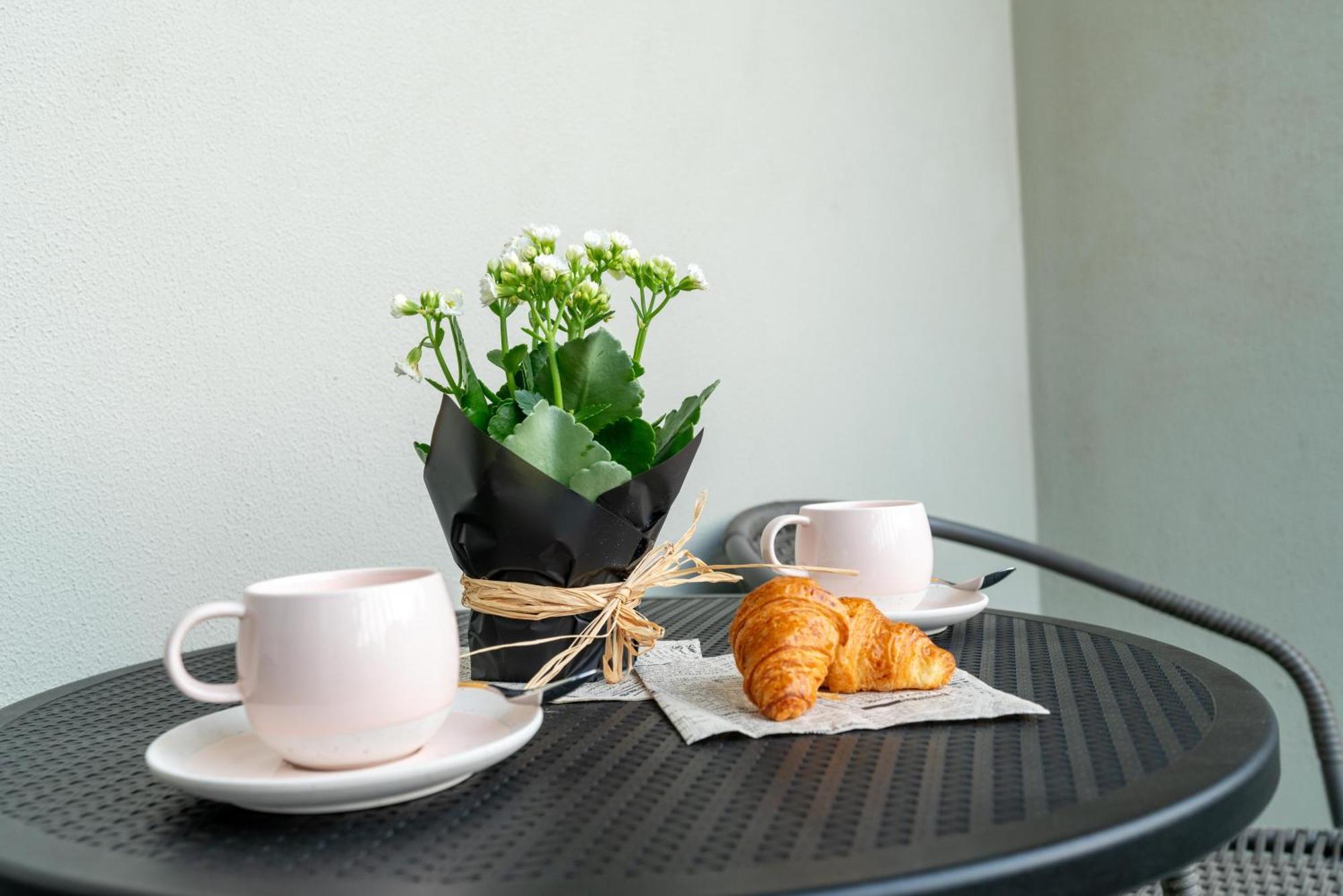Modern 1-bedroom In Family-friendly With Swimming Pool, Gym & Free Parking. Appartement