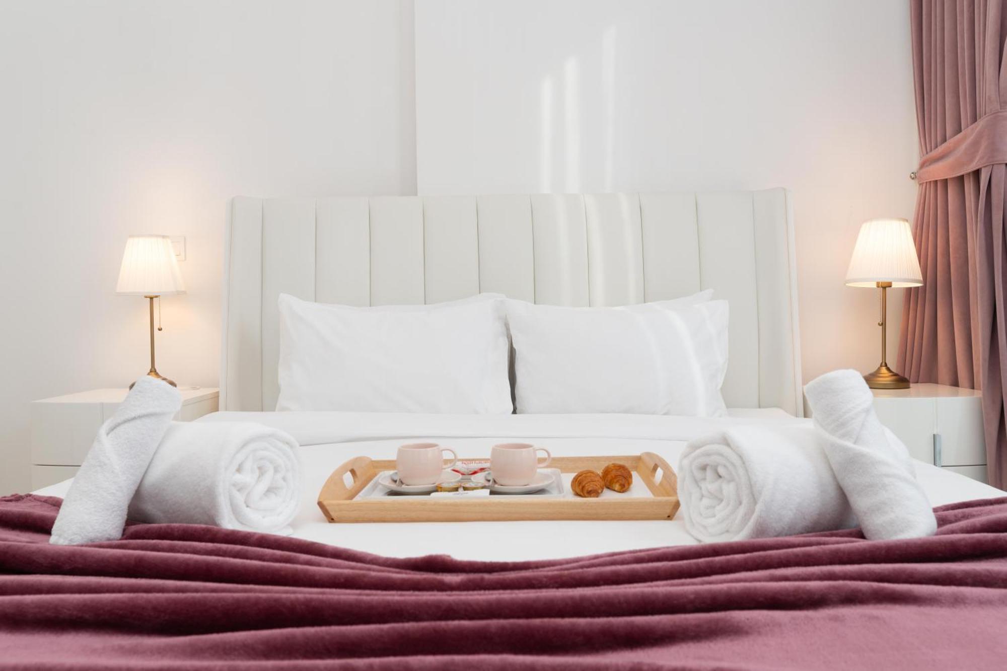 Appartement Modern 1-bedroom In Family-friendly With Swimming Pool, Gym & Free Parking. *