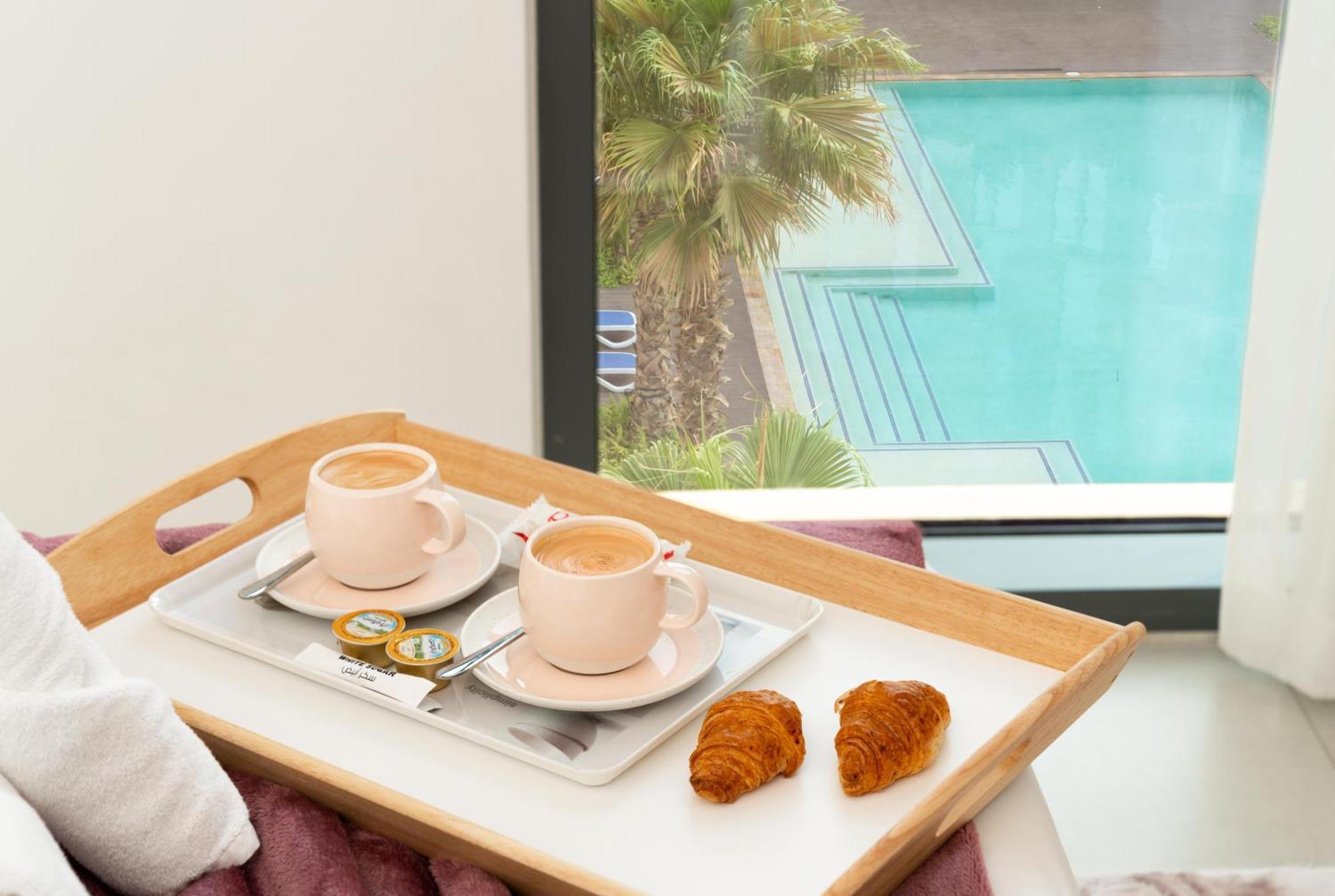 Appartement Modern 1-bedroom In Family-friendly With Swimming Pool, Gym & Free Parking. Dubaï
