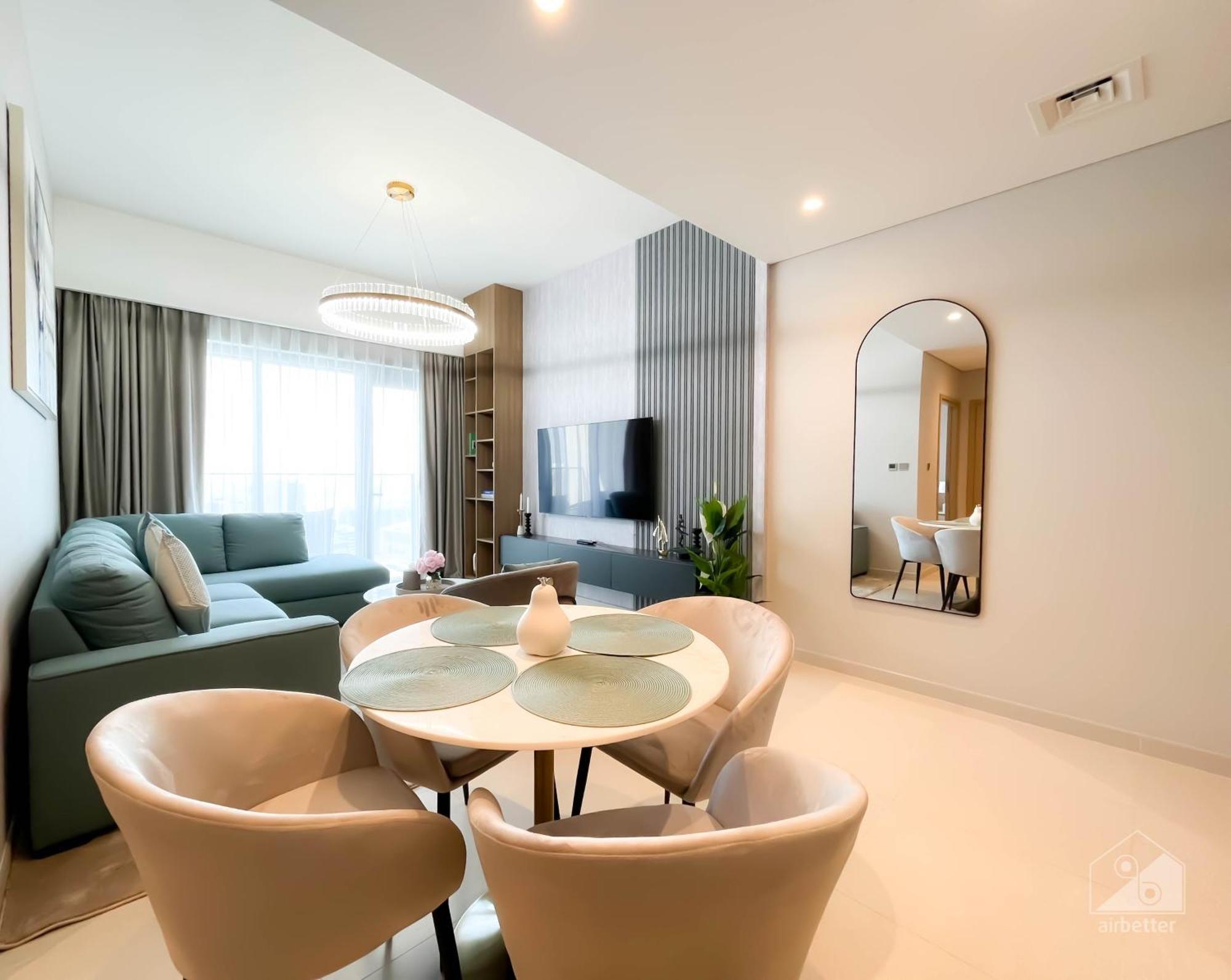 Luxury Burj Royale With Balcony & View Downtown